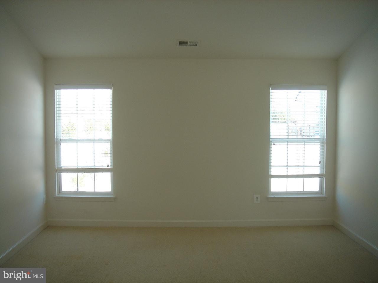 HAMPTONS OF BRIGHTWOOD - Residential Lease