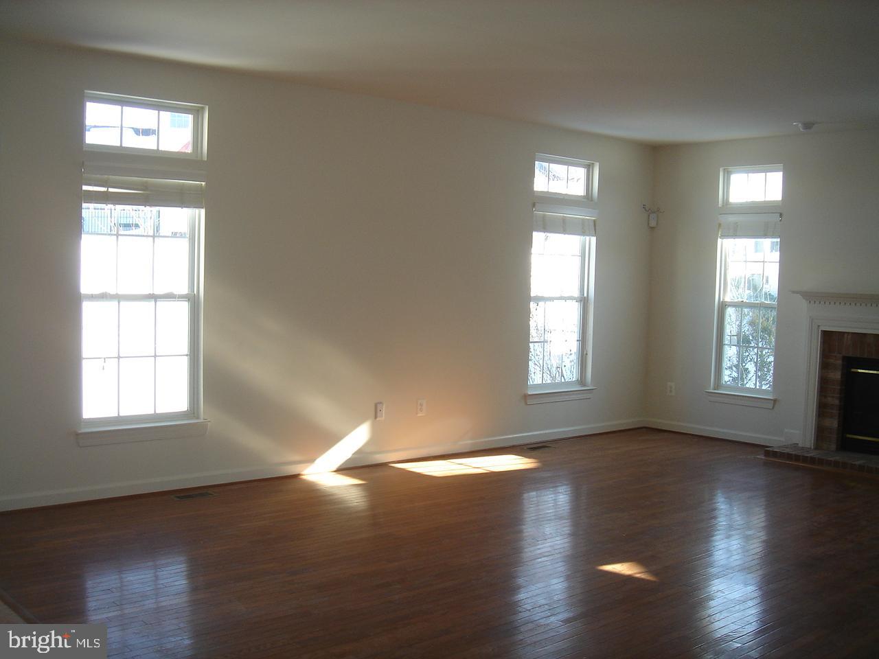 HAMPTONS OF BRIGHTWOOD - Residential Lease