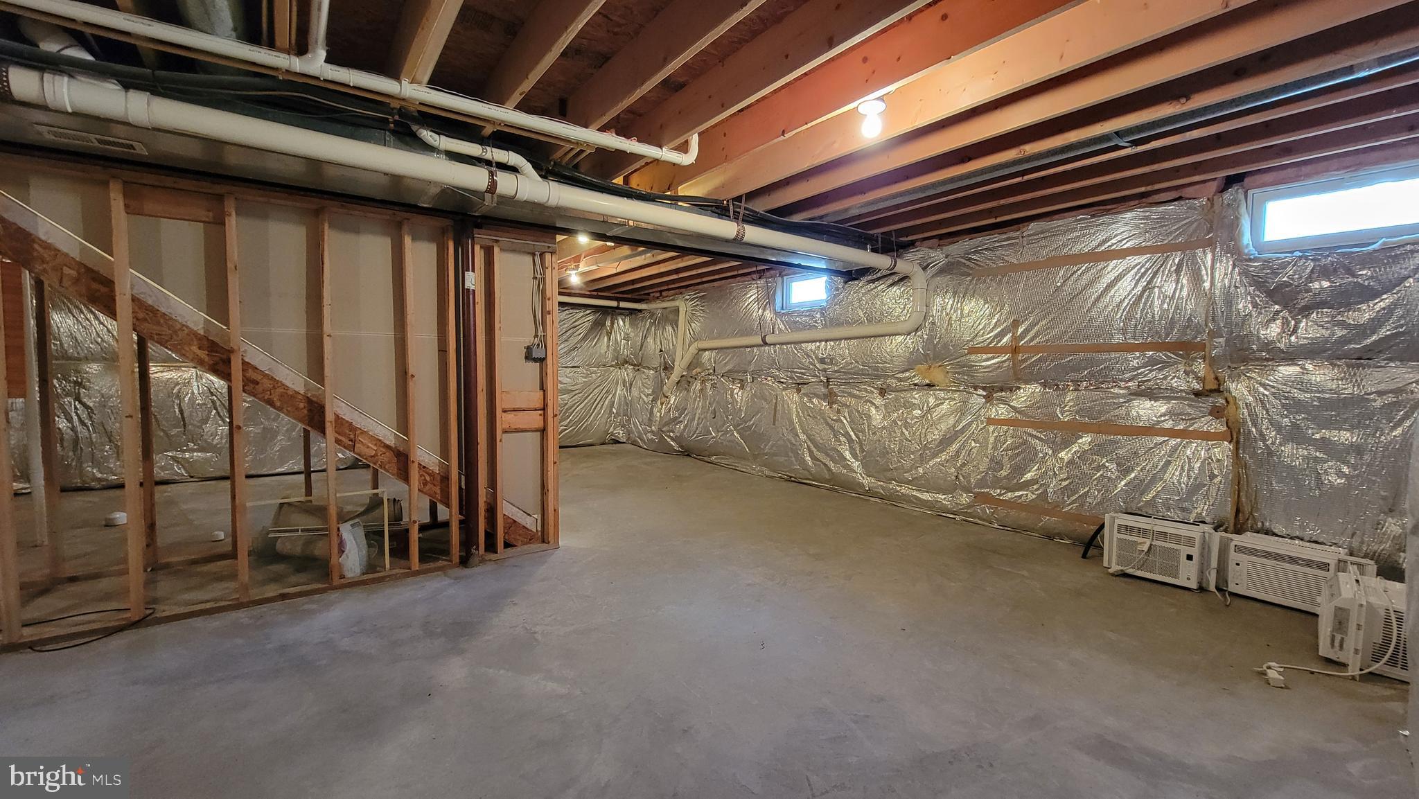 HAMPTONS OF BRIGHTWOOD - Residential Lease