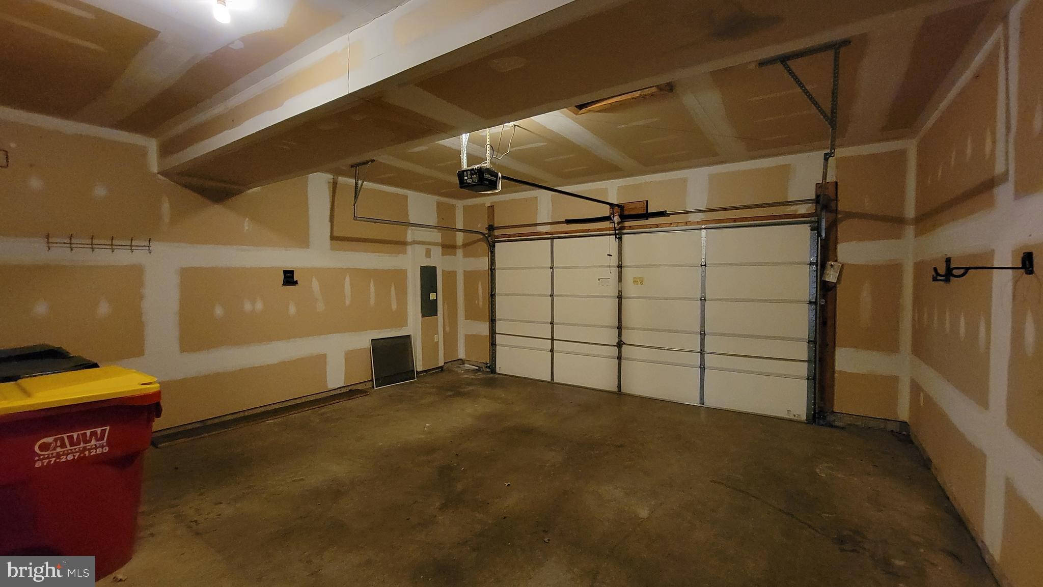 HAMPTONS OF BRIGHTWOOD - Residential Lease