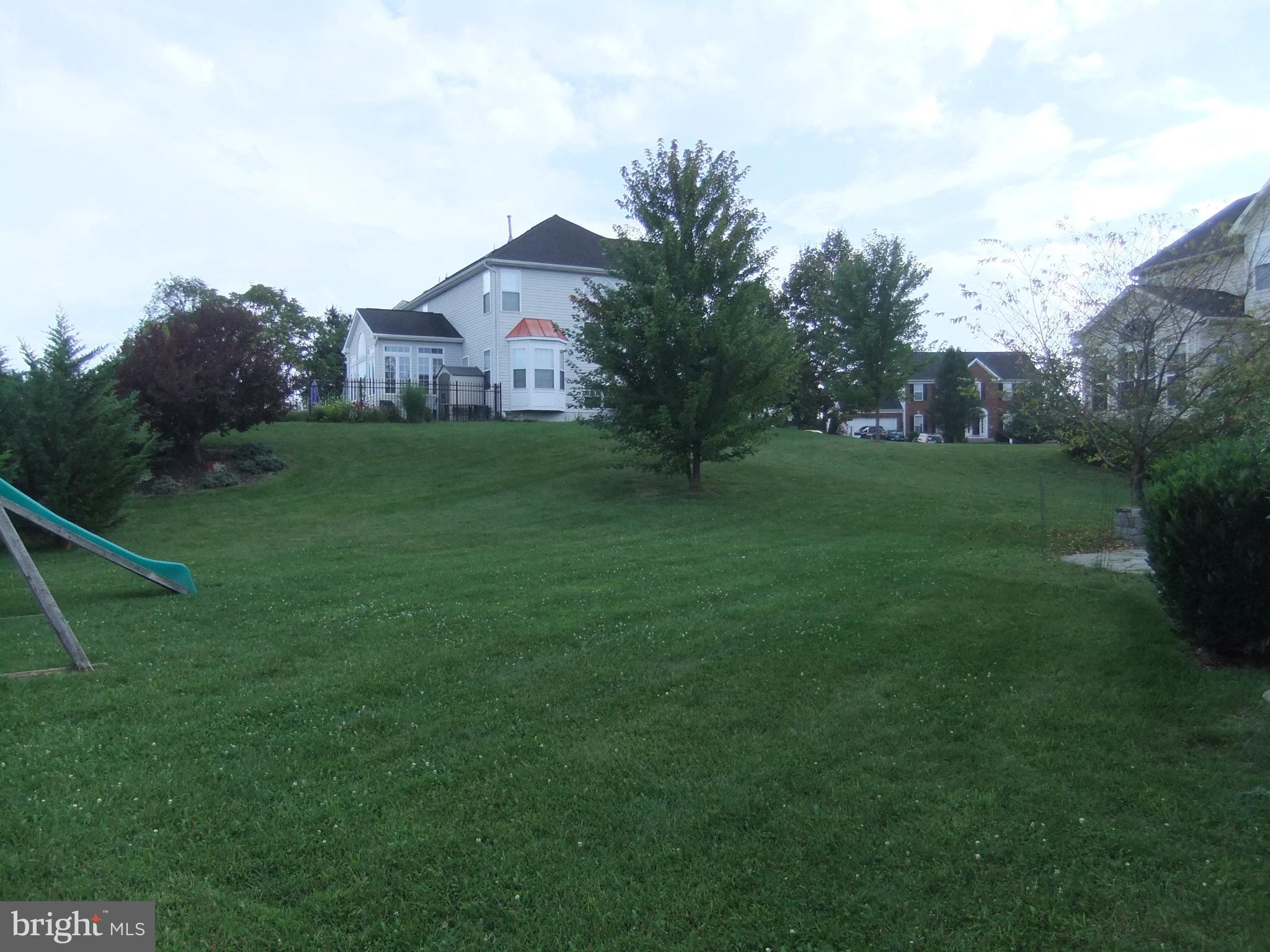 HAMPTONS OF BRIGHTWOOD - Residential Lease