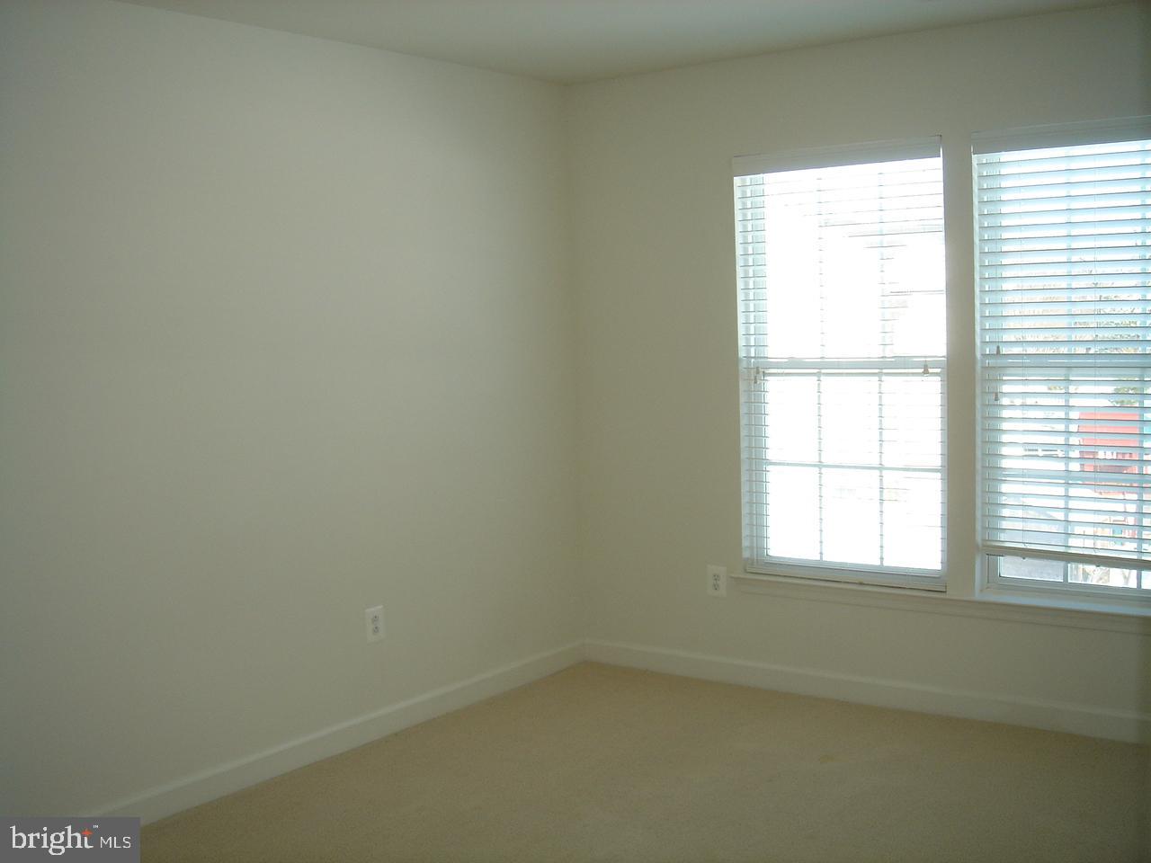 HAMPTONS OF BRIGHTWOOD - Residential Lease