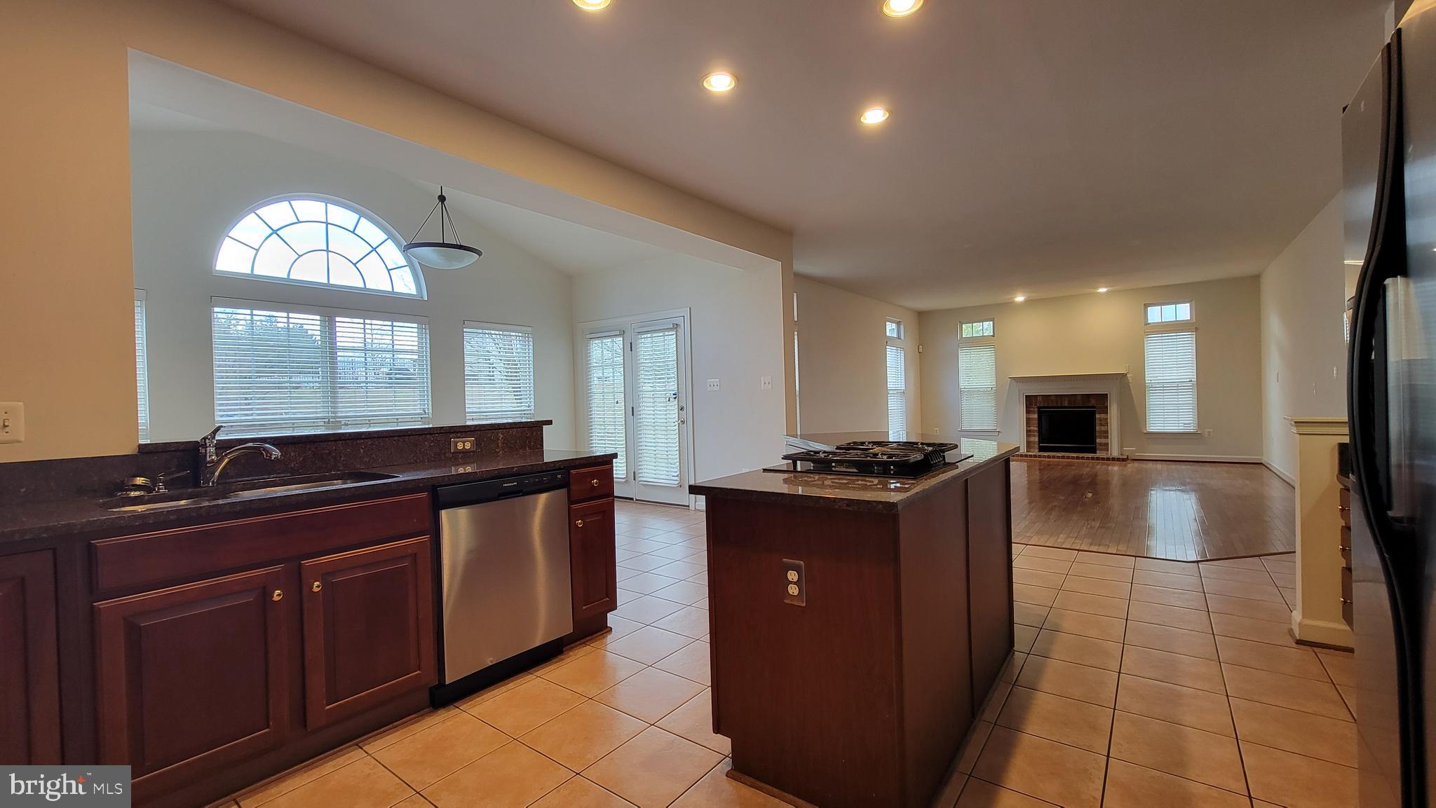 HAMPTONS OF BRIGHTWOOD - Residential Lease