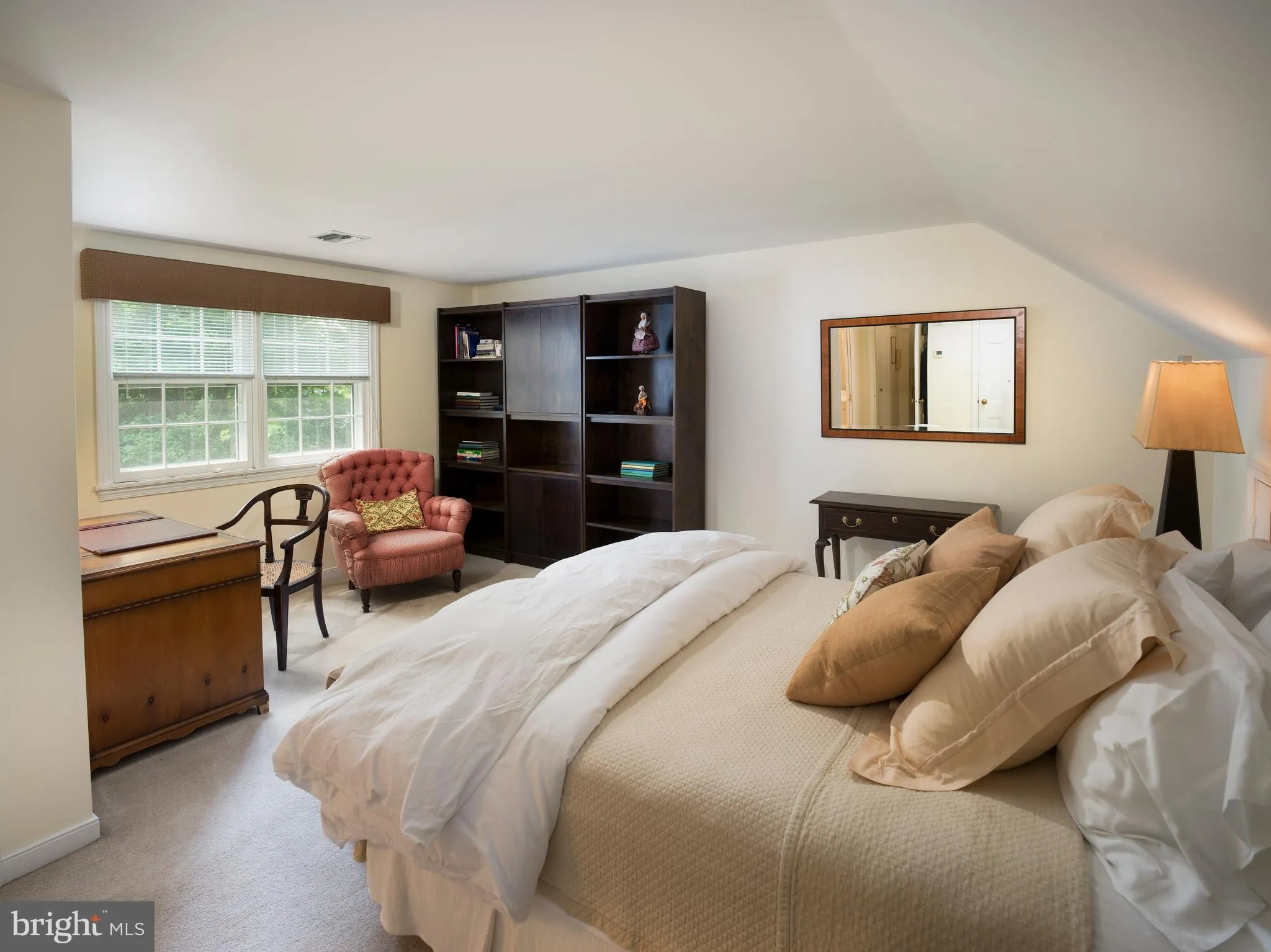 Villanova, Pennsylvania 19085, United States, 4 Bedrooms Bedrooms, ,5 BathroomsBathrooms,Residential,Contingent,146521