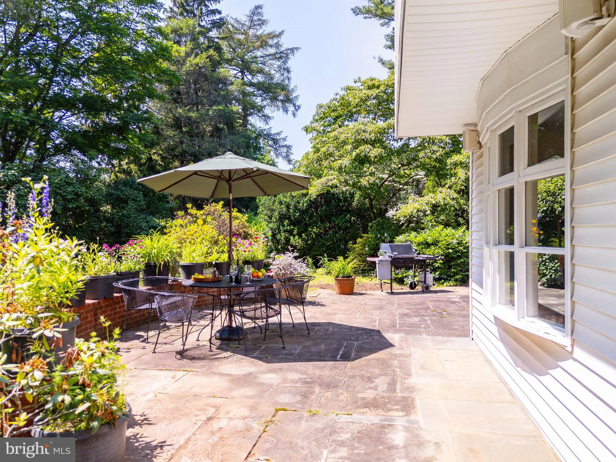 Villanova, Pennsylvania 19085, United States, 4 Bedrooms Bedrooms, ,5 BathroomsBathrooms,Residential,Contingent,146521