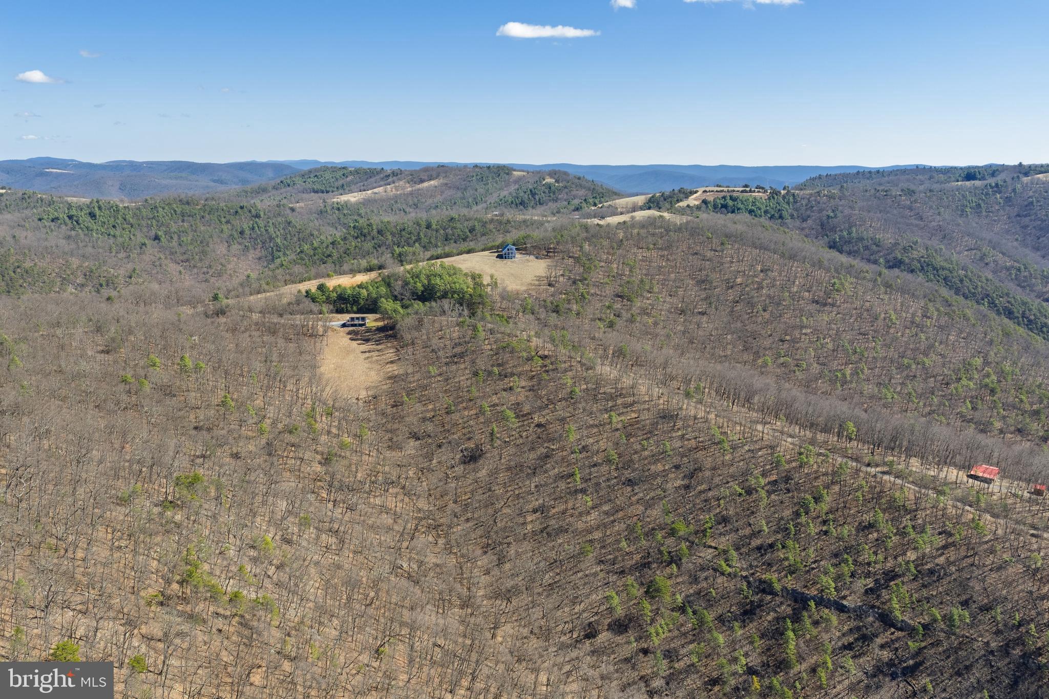 HUNTERS RIDGE TRAIL
