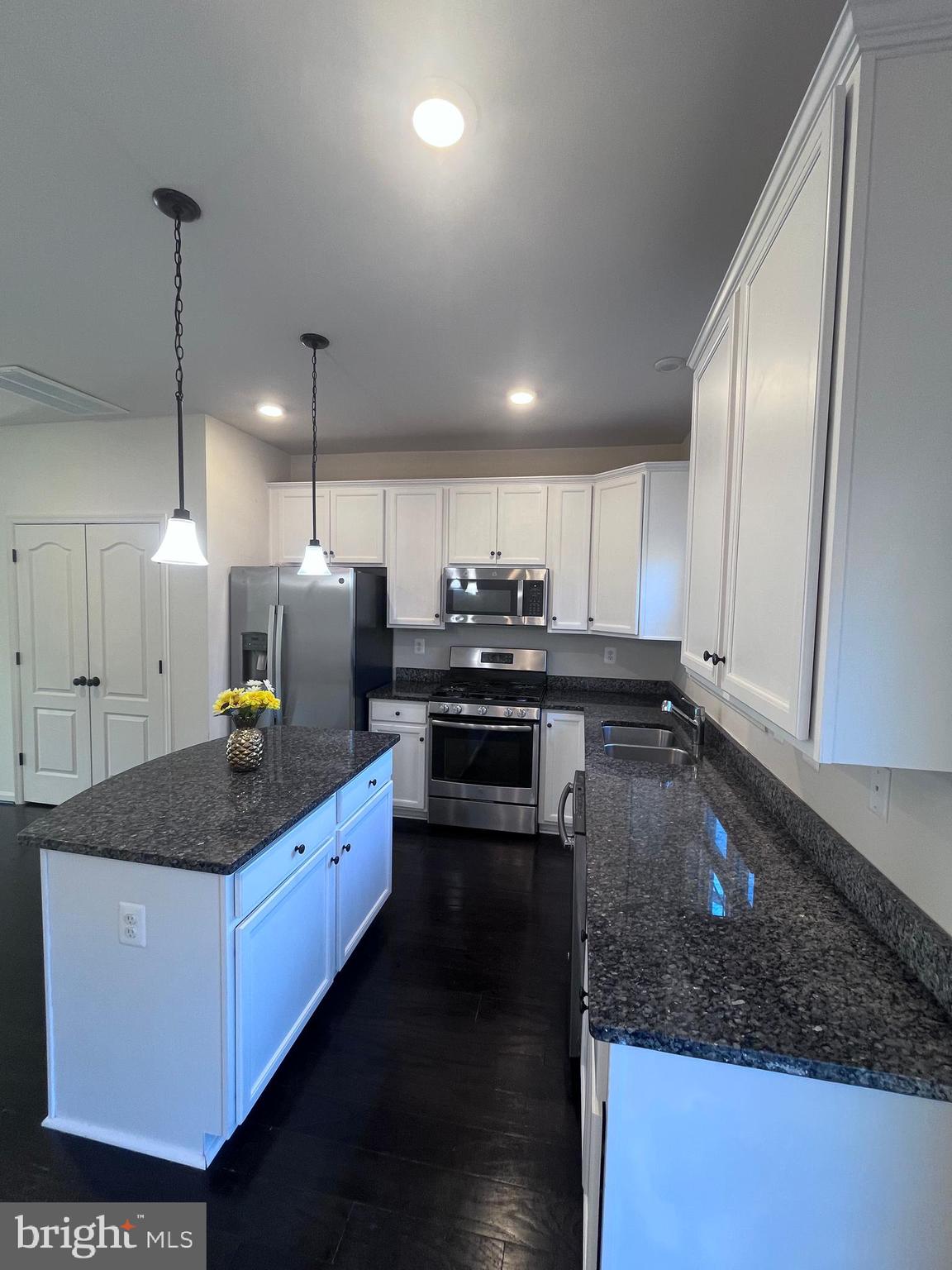 MALLARD LANDING - Residential