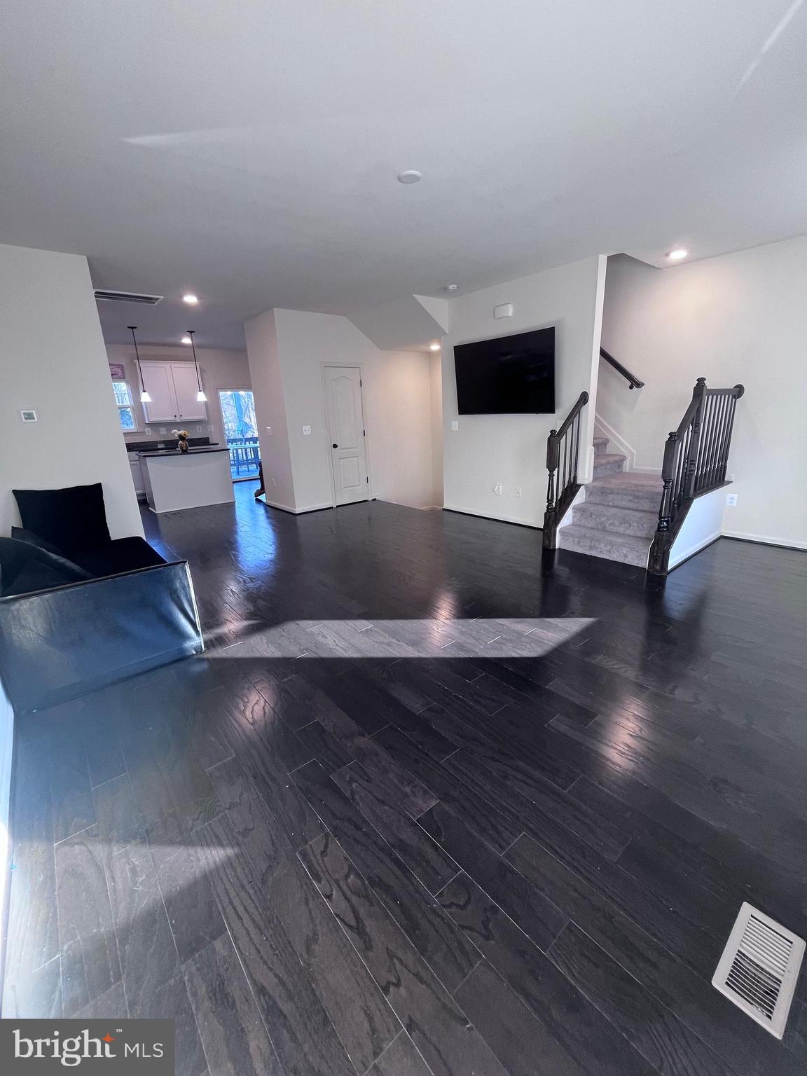 MALLARD LANDING - Residential