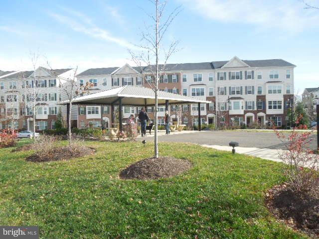 PARADISE/THE RESIDENCES - Residential