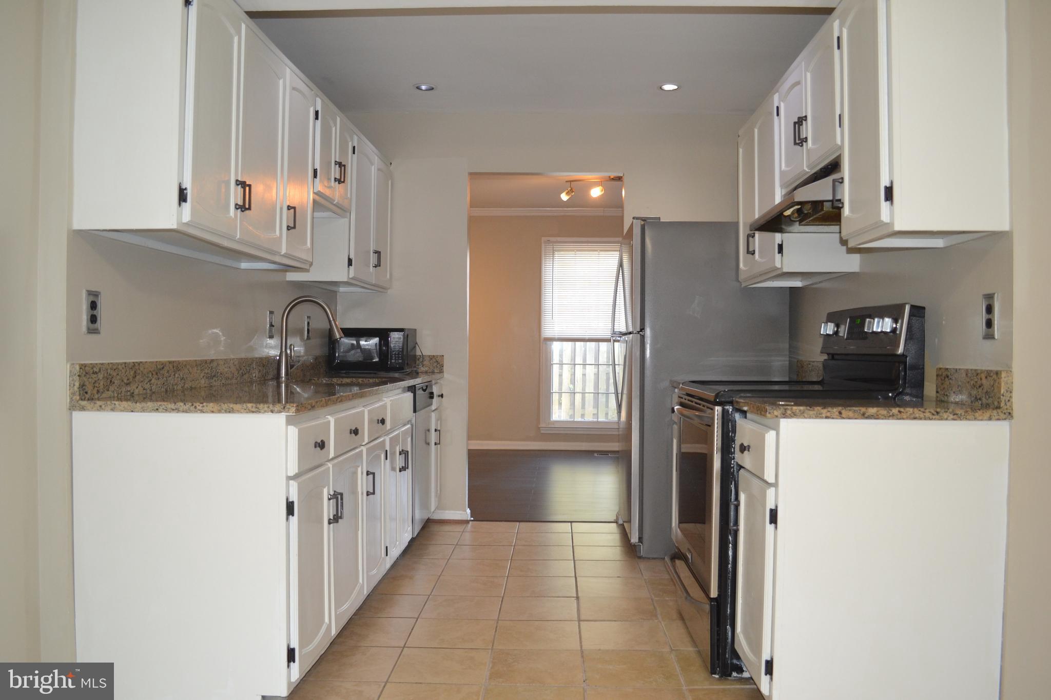 ECHO DALE - Residential Lease