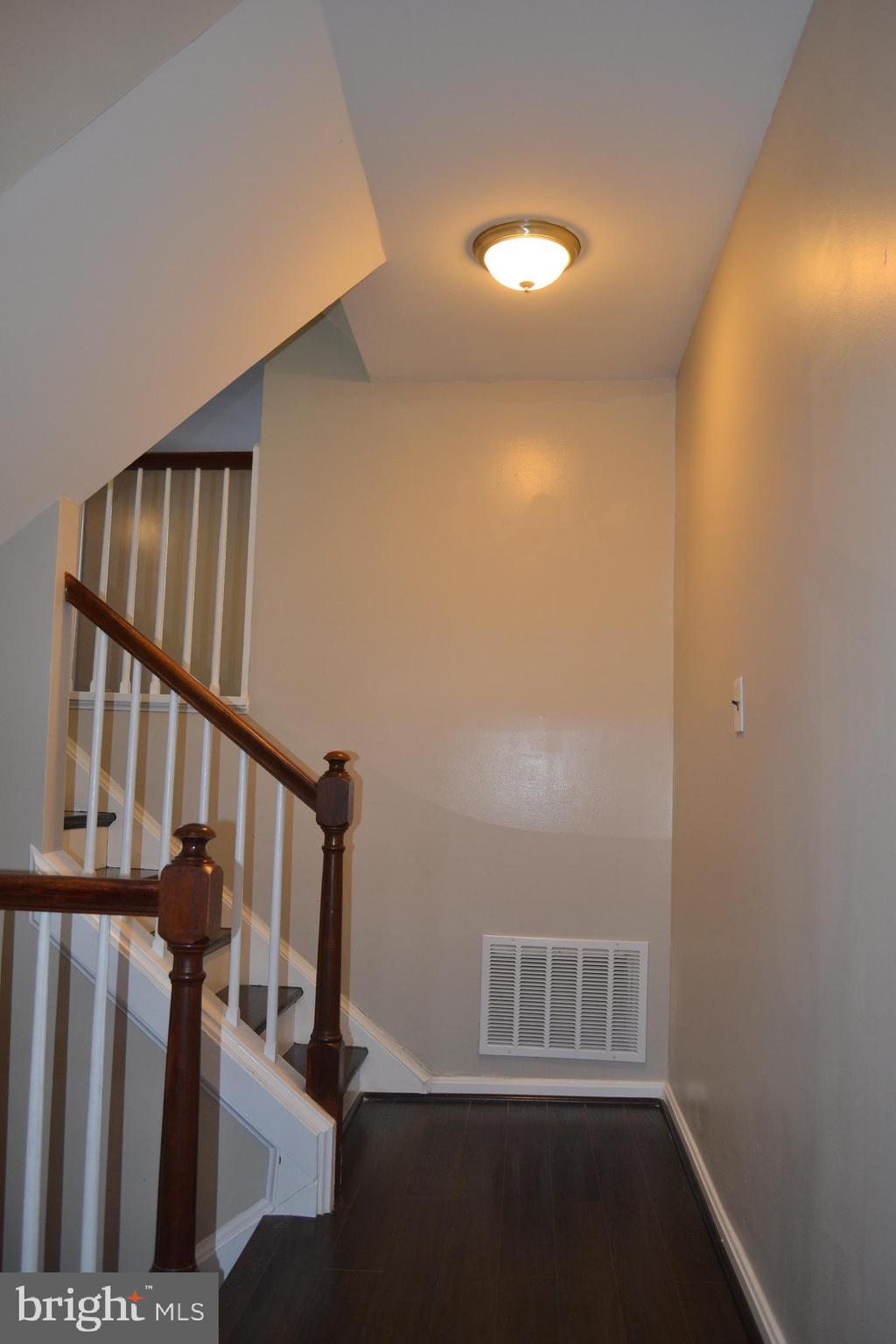 ECHO DALE - Residential Lease