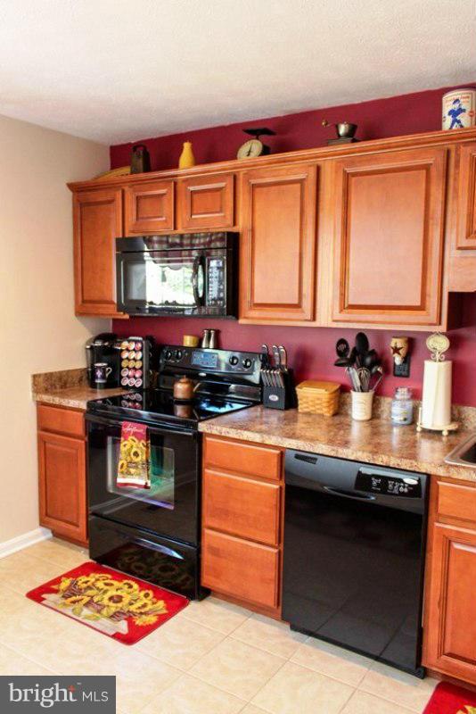 LAUREL GLEN - Residential