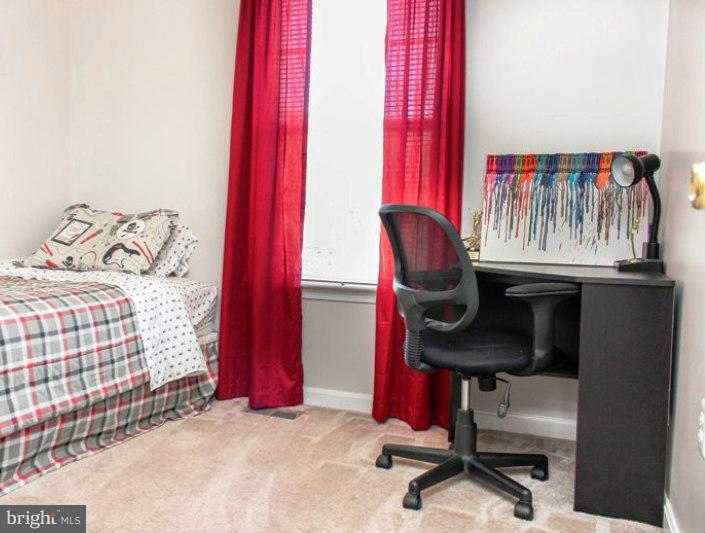 LAUREL GLEN - Residential