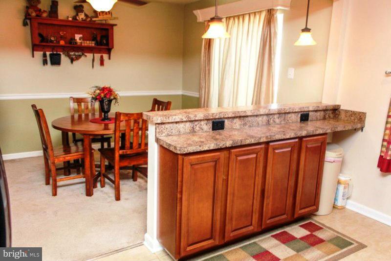 LAUREL GLEN - Residential