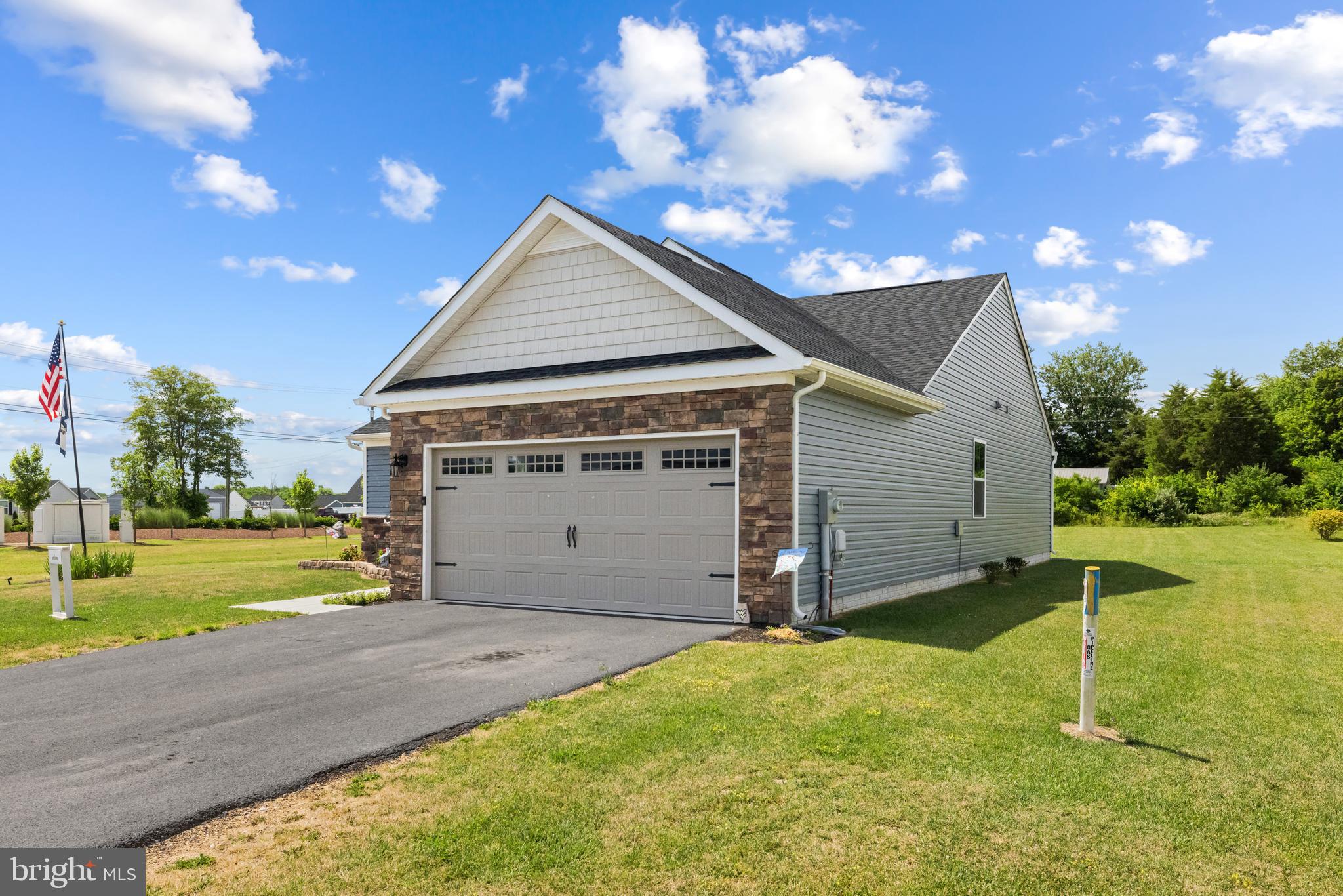 CHANDLERS GLEN - Residential