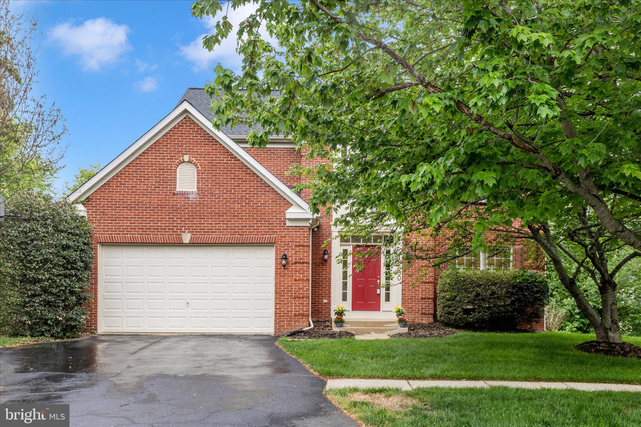 OATLAND FARM - Residential