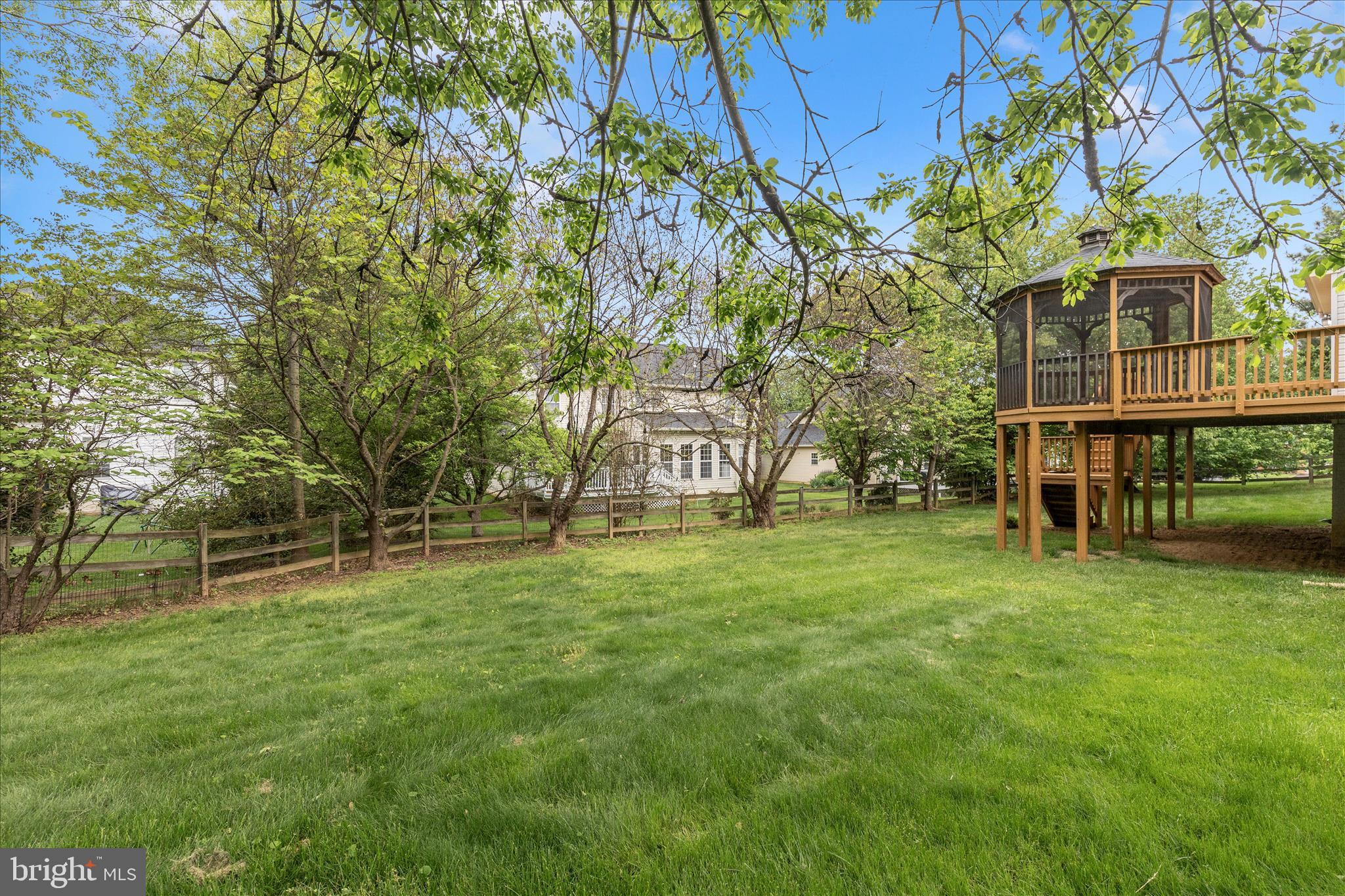 OATLAND FARM - Residential