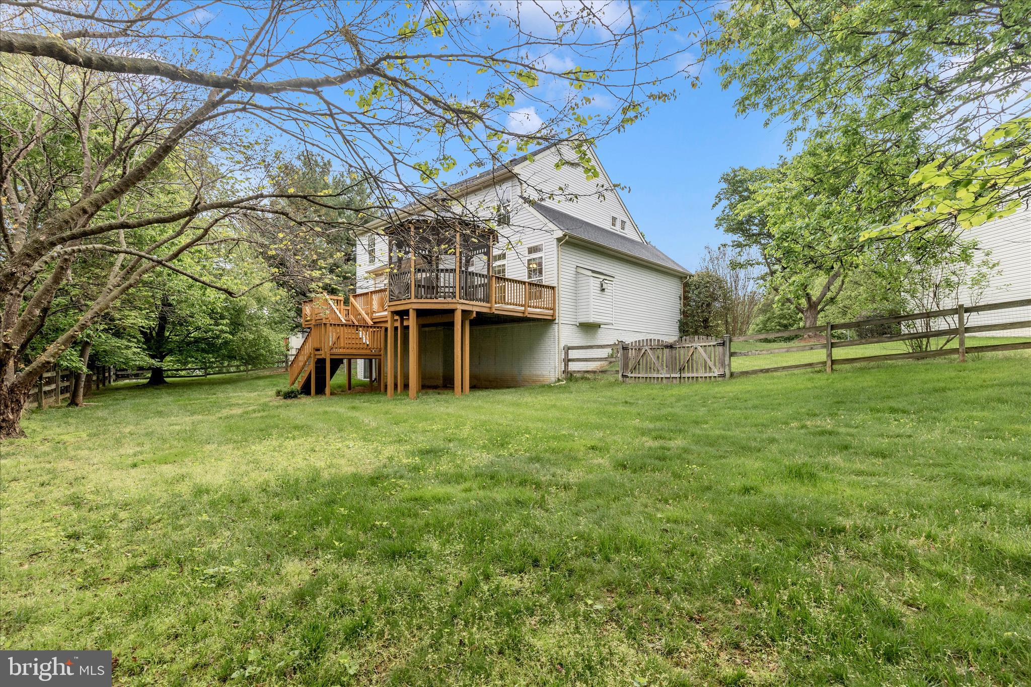 OATLAND FARM - Residential