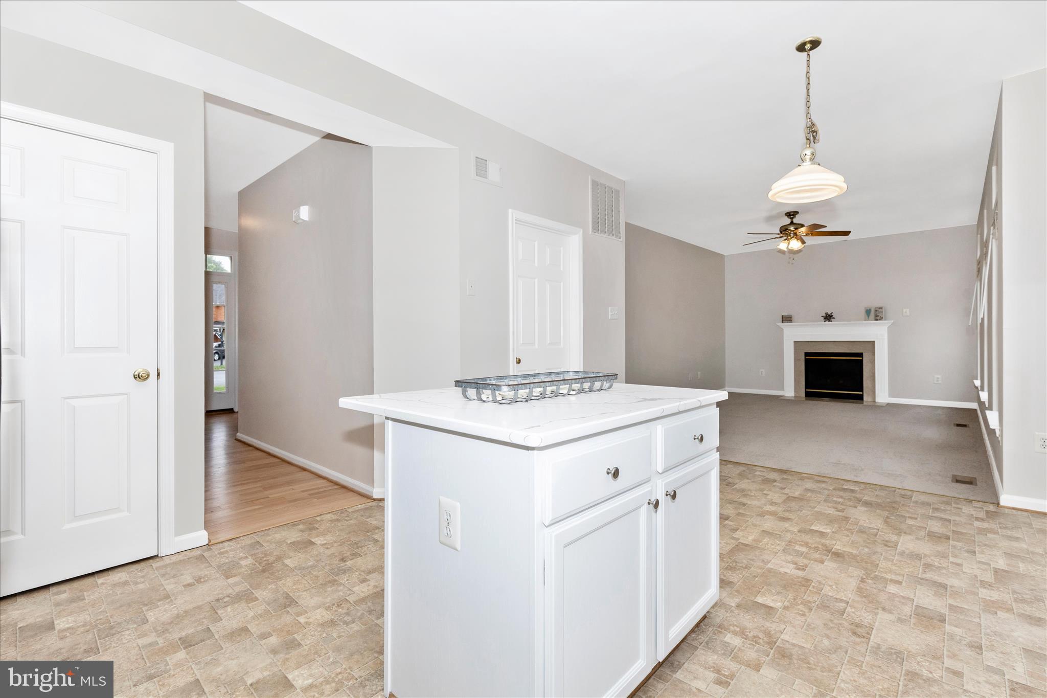 OATLAND FARM - Residential