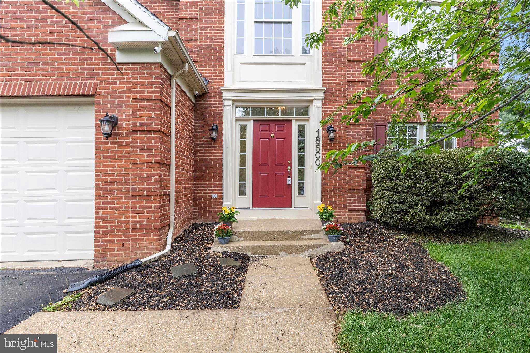 OATLAND FARM - Residential