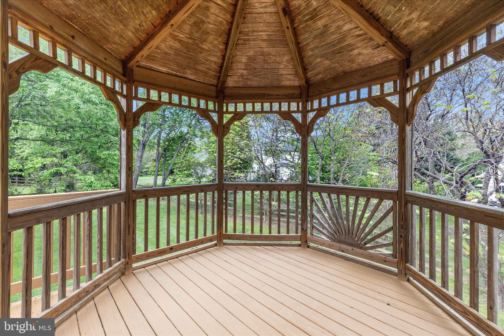 OATLAND FARM - Residential