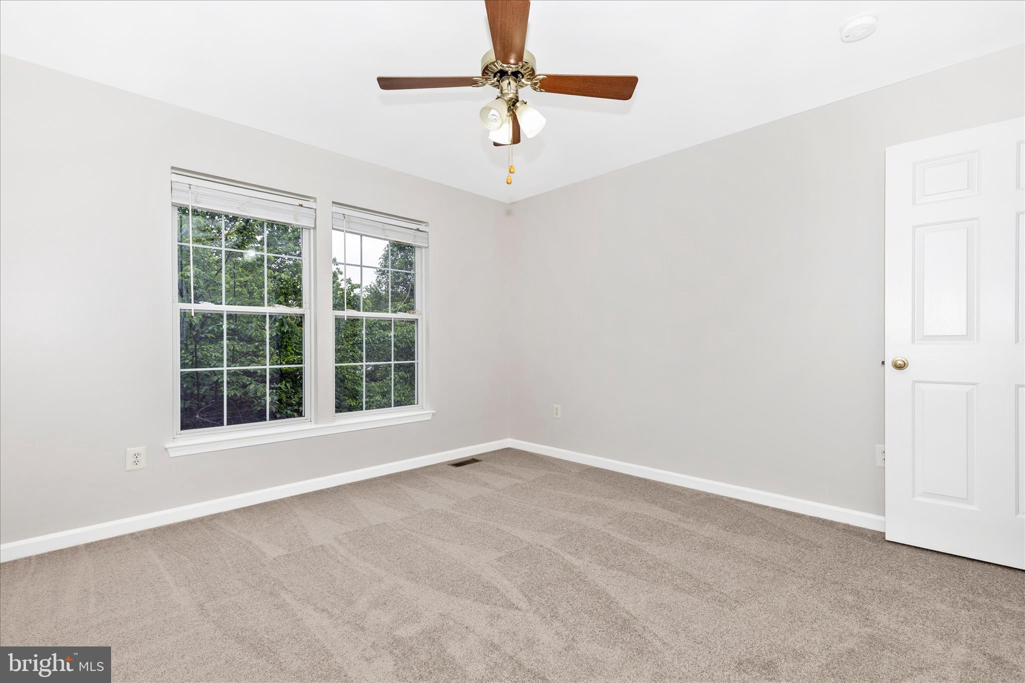 OATLAND FARM - Residential