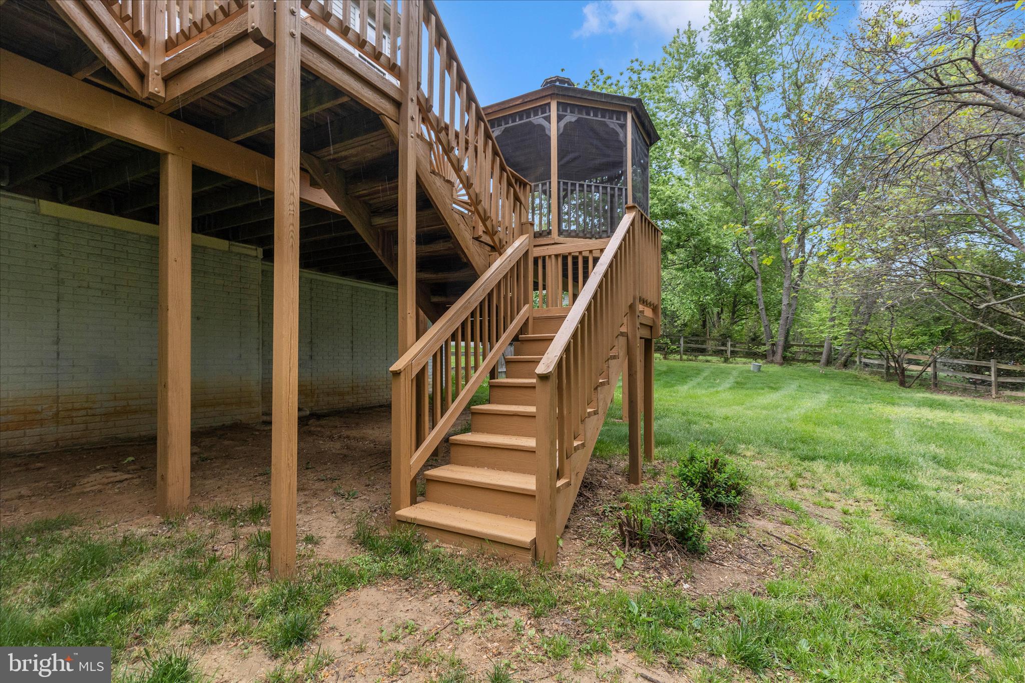 OATLAND FARM - Residential