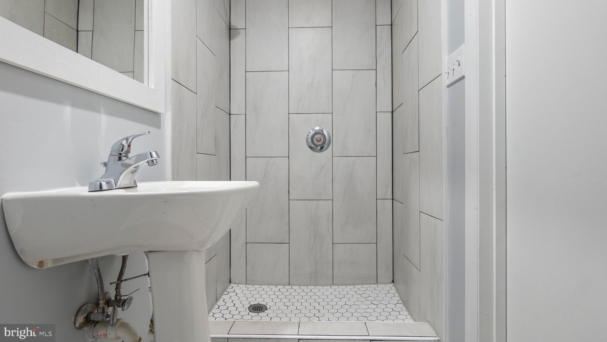 LANDING GLEN - Residential