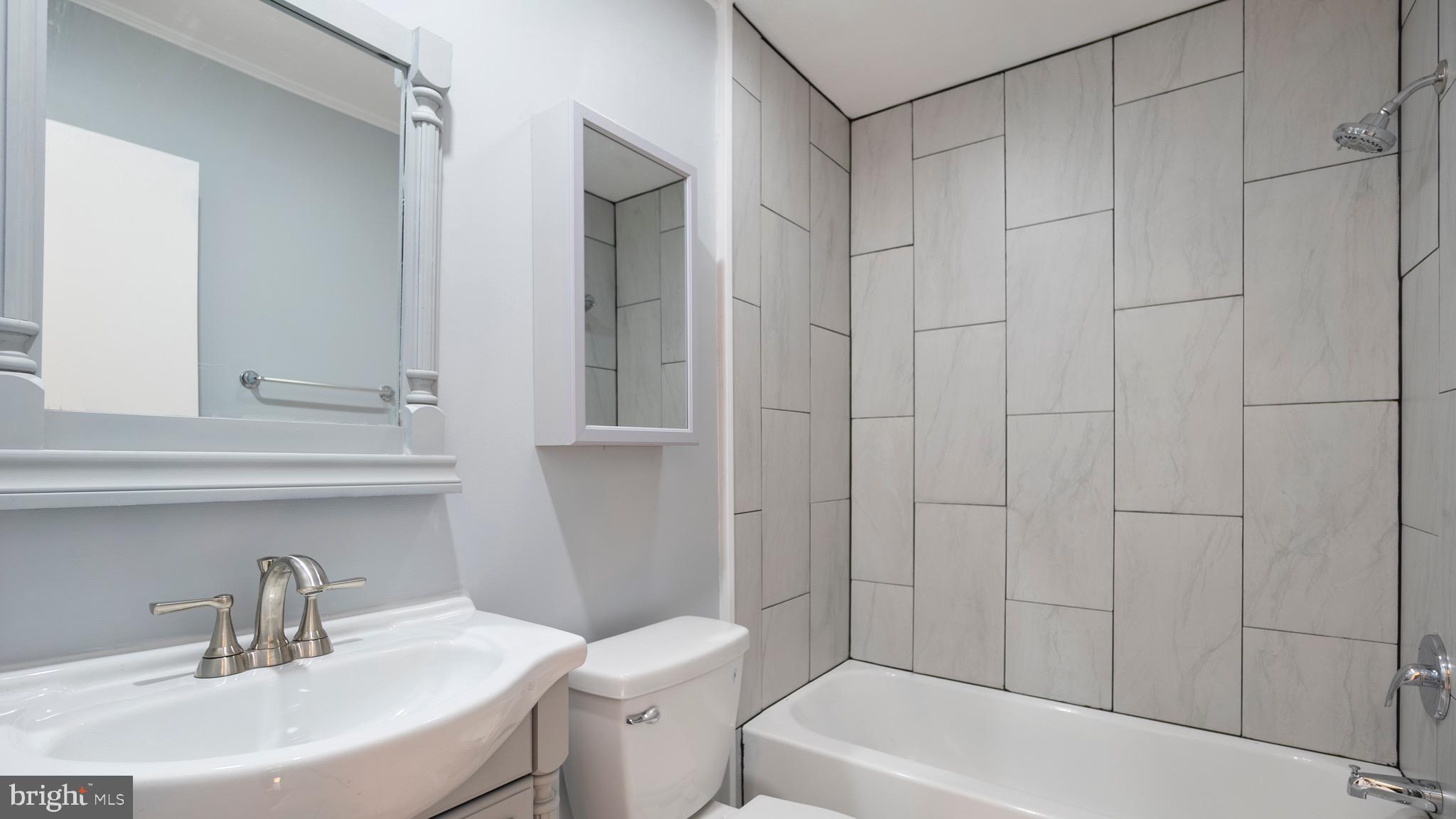 LANDING GLEN - Residential