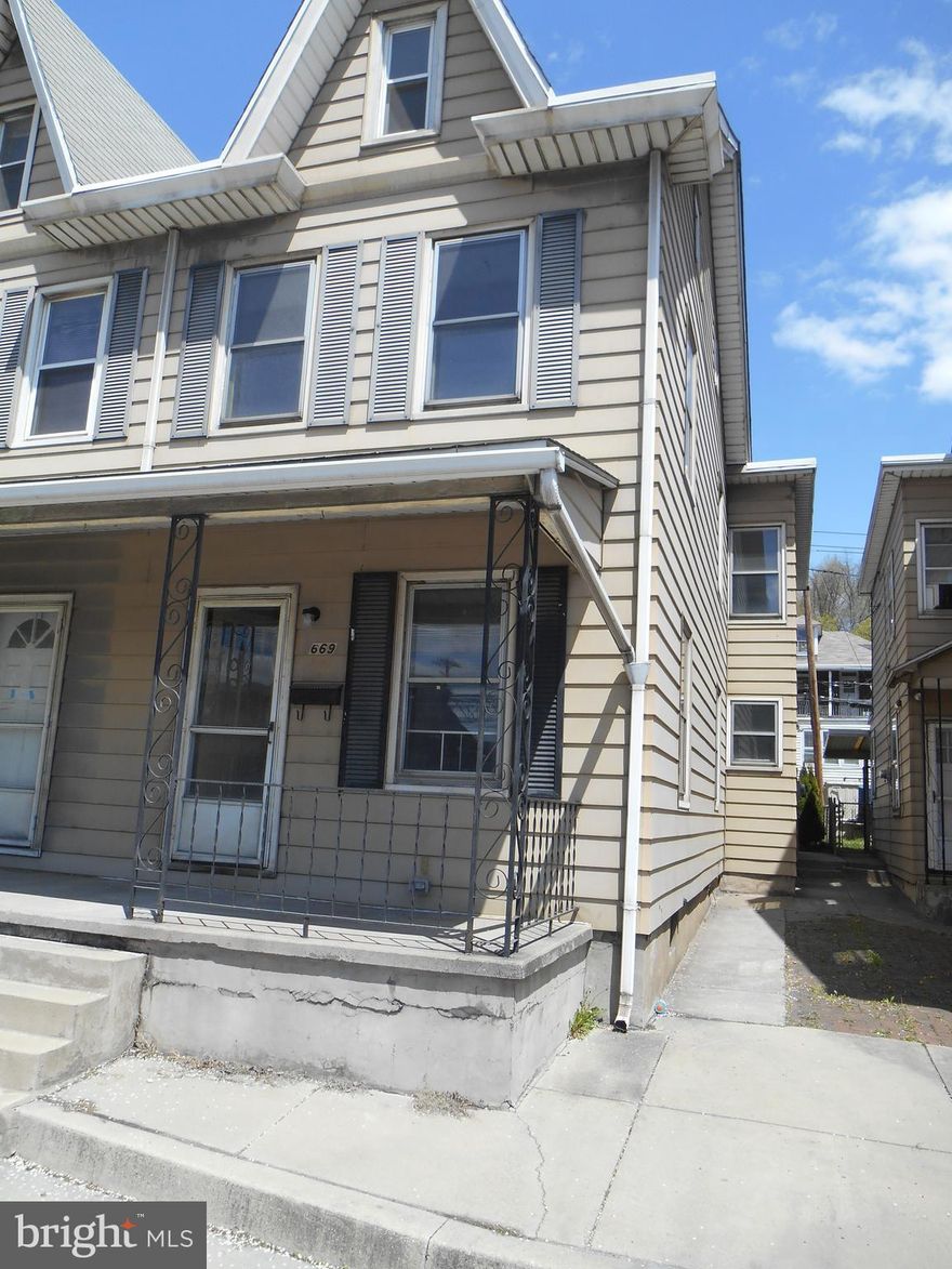 Great Starter Home/Investment Opportunity! Roomy 4 bedroom, 1.5 bath home in Steelton with detached garage. Large eat-in kitchen includes stove and refrigerator. 1st floor powder room off mudroom by kitchen. Mudroom includes washer/dryer hook ups and access to rear yard and garage. 3 bedrooms located on 2nd floor with full hall bath. 3rd floor boasts large bonus room with closet. Rented to excellent long term tenant for $989! (Market rent $1075) Conveniently located near restaurants, shopping and major highways. Steelton-Highway School District. This one won’t last long! Schedule your visit today. Listing Agent is related to seller.