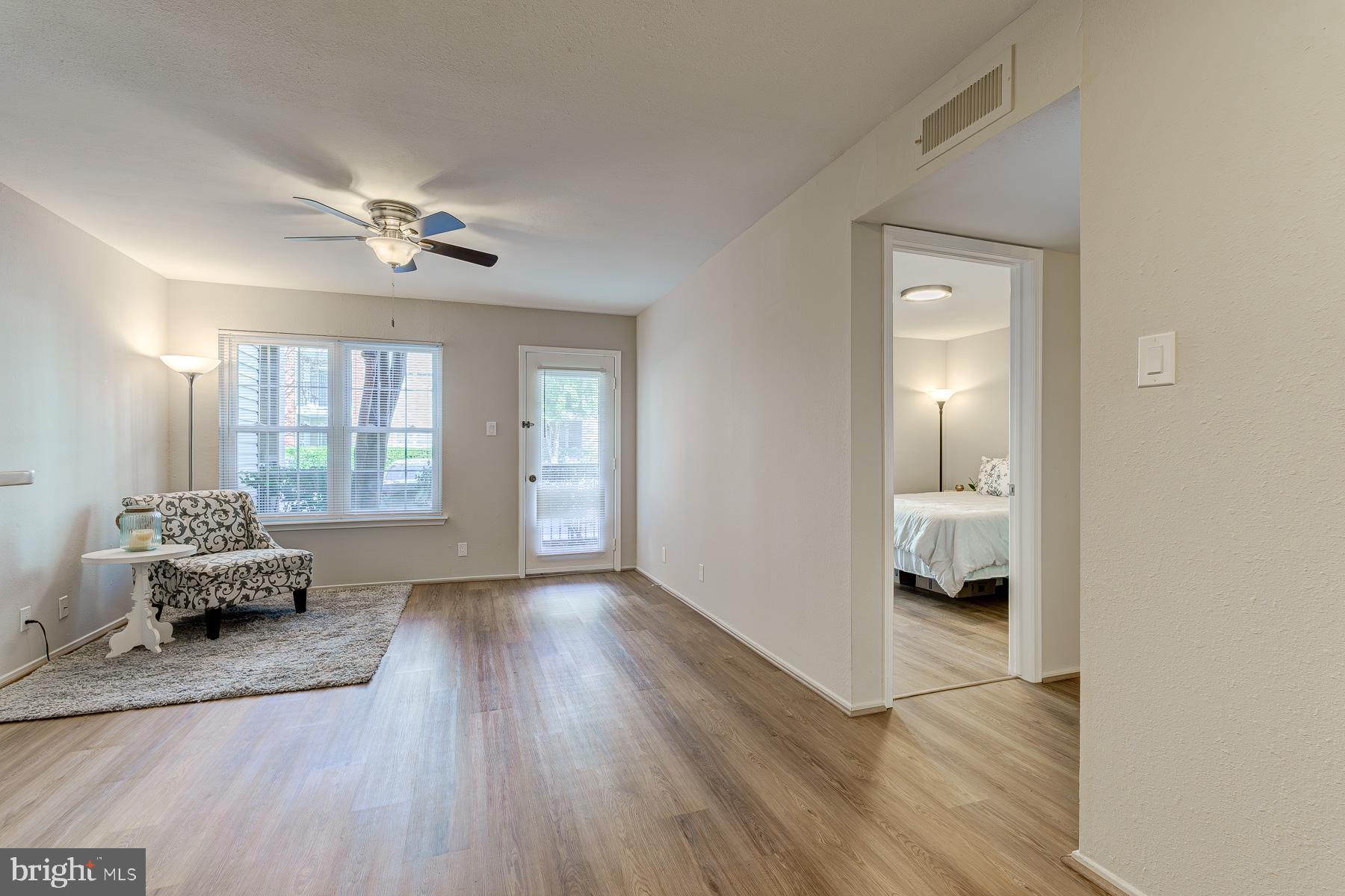 POINTE AT PARK CENTER - Residential