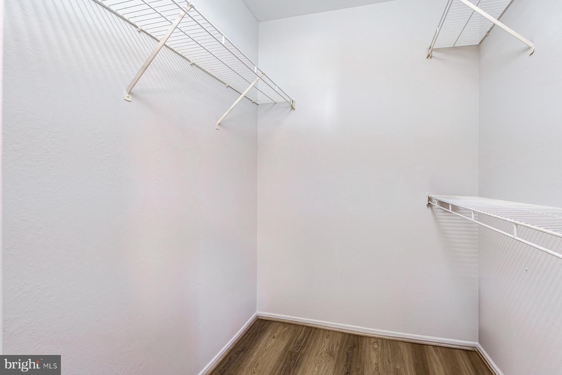 POINTE AT PARK CENTER - Residential