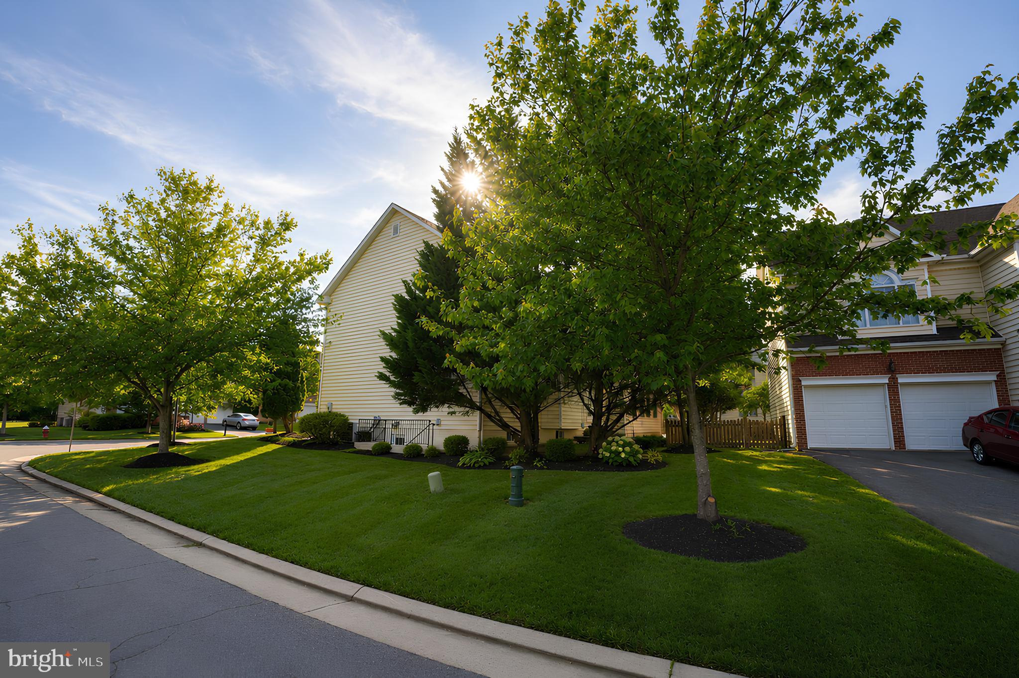 42848 SIDNEY PLACE