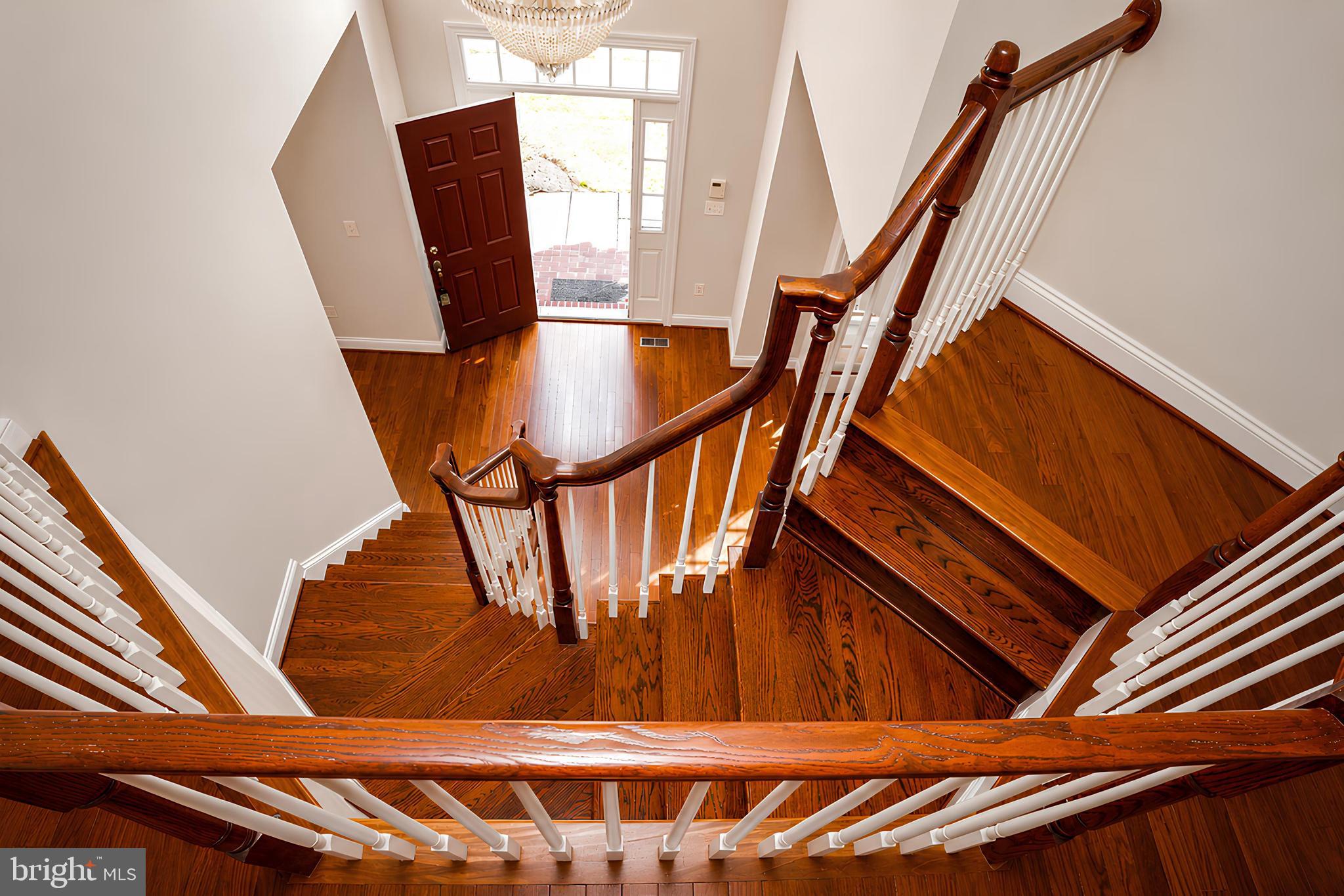 BROADLANDS - Residential