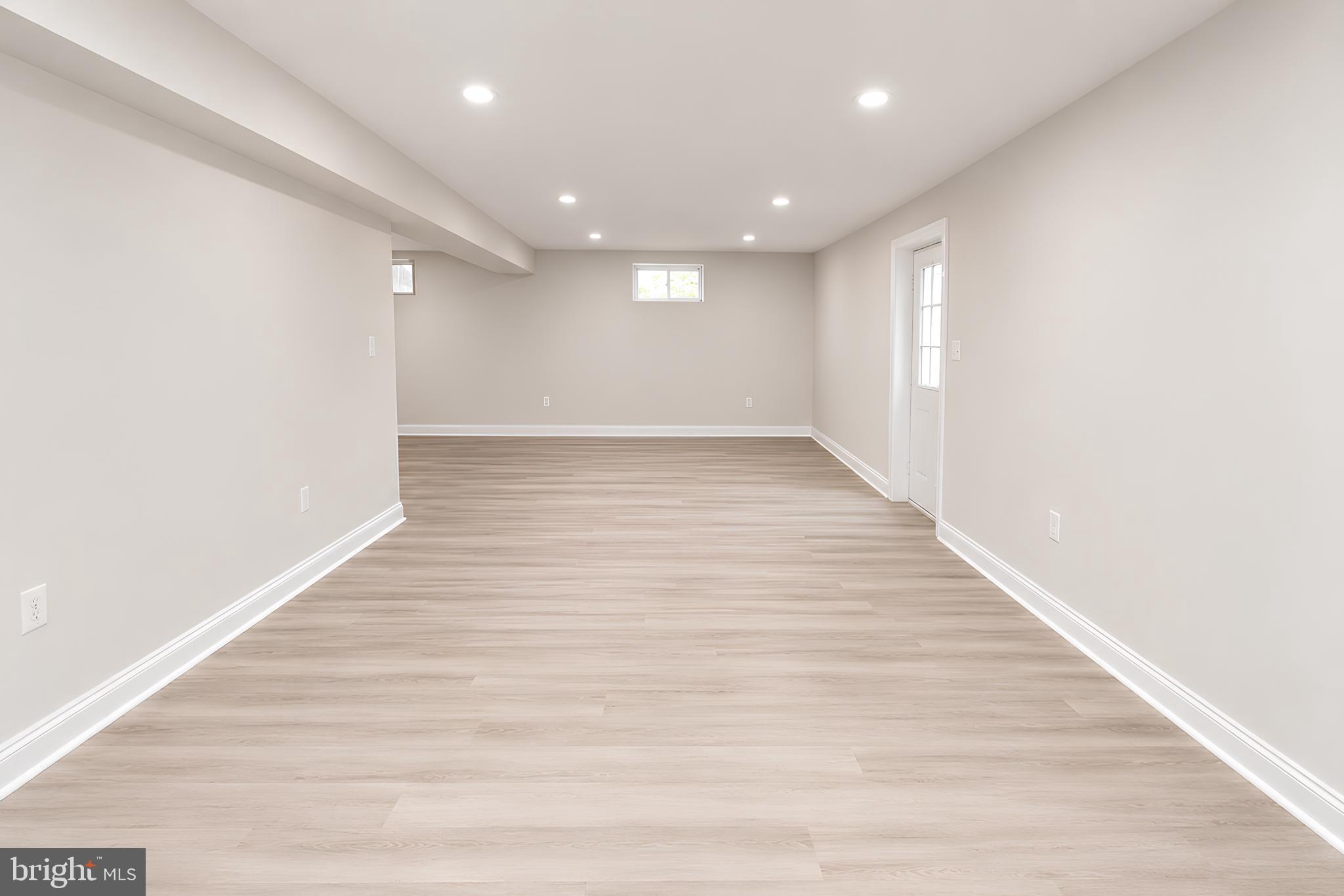 BROADLANDS - Residential