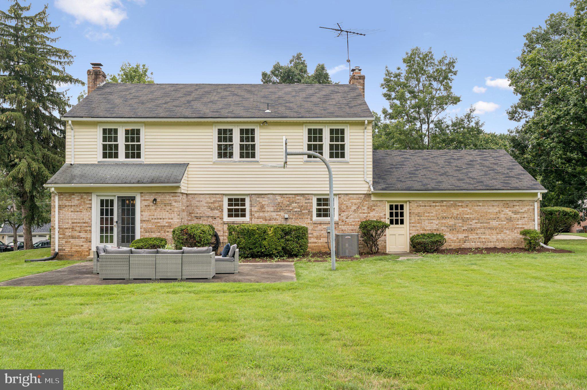 FALLS ORCHARD - Residential