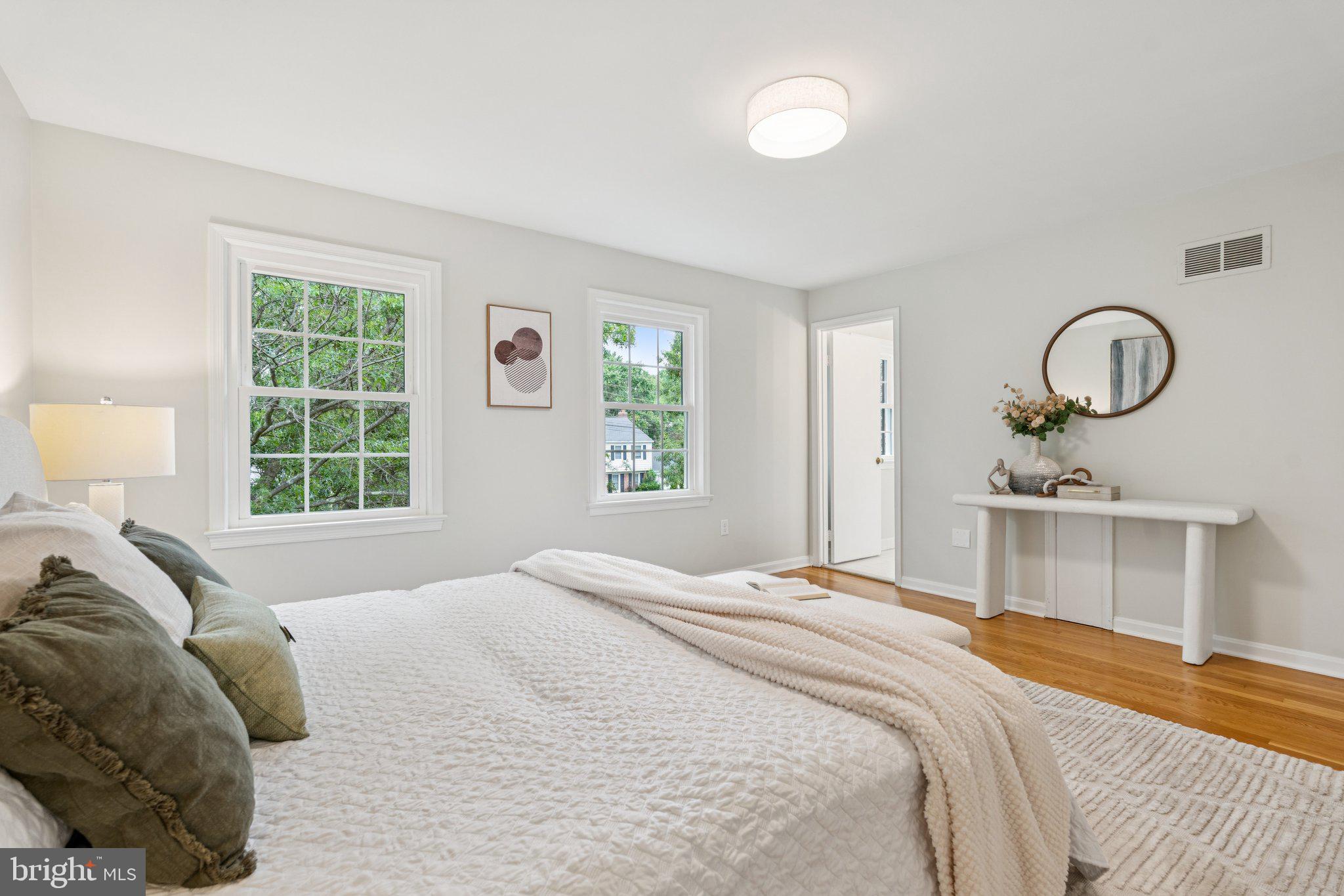 FALLS ORCHARD - Residential