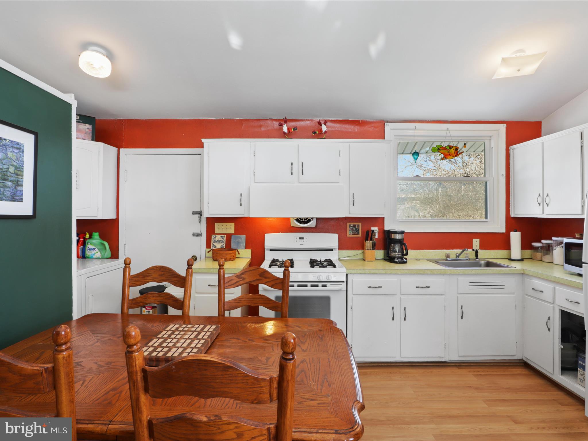 ROCK CREEK PALISADES - Residential