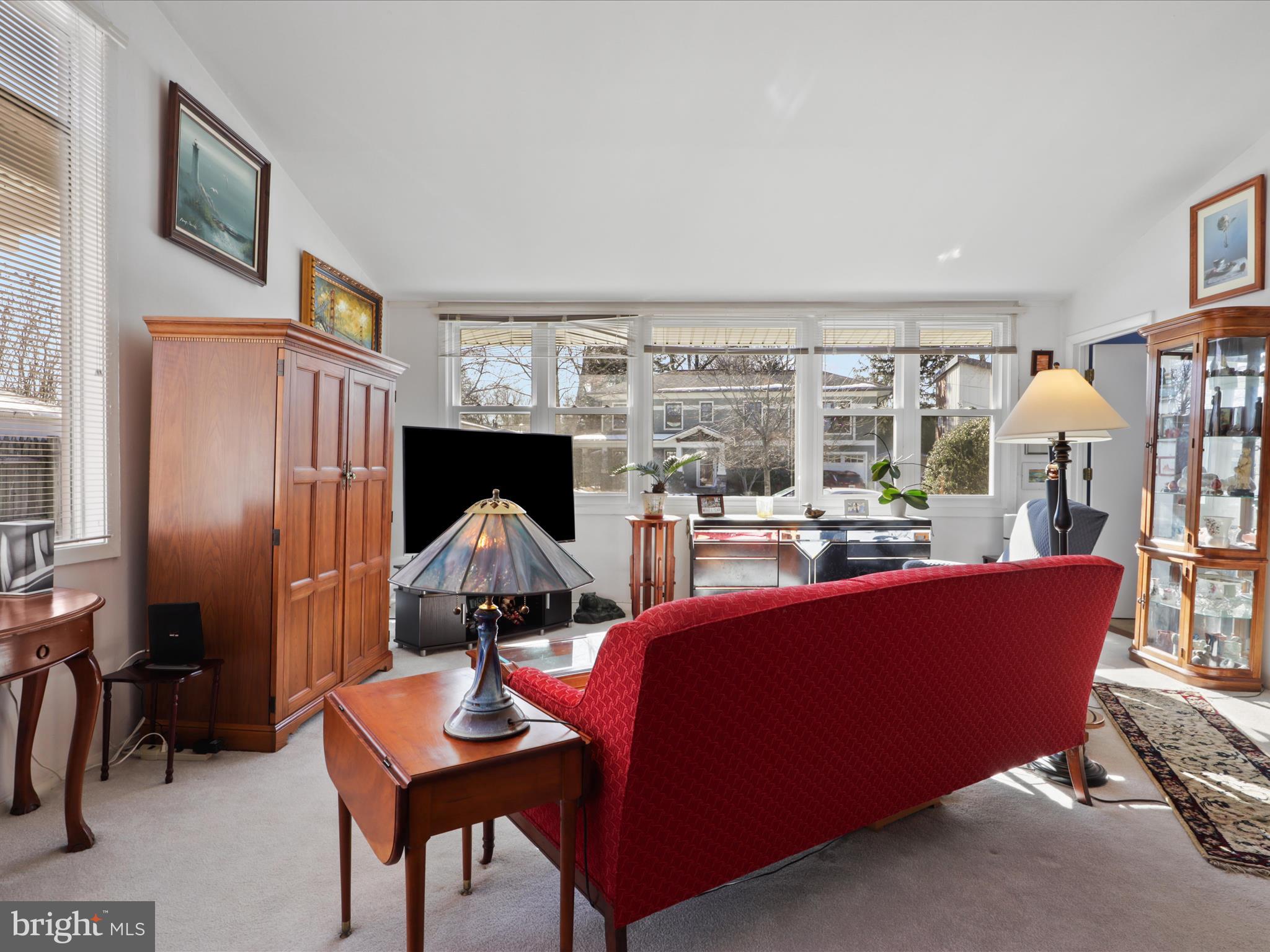 ROCK CREEK PALISADES - Residential