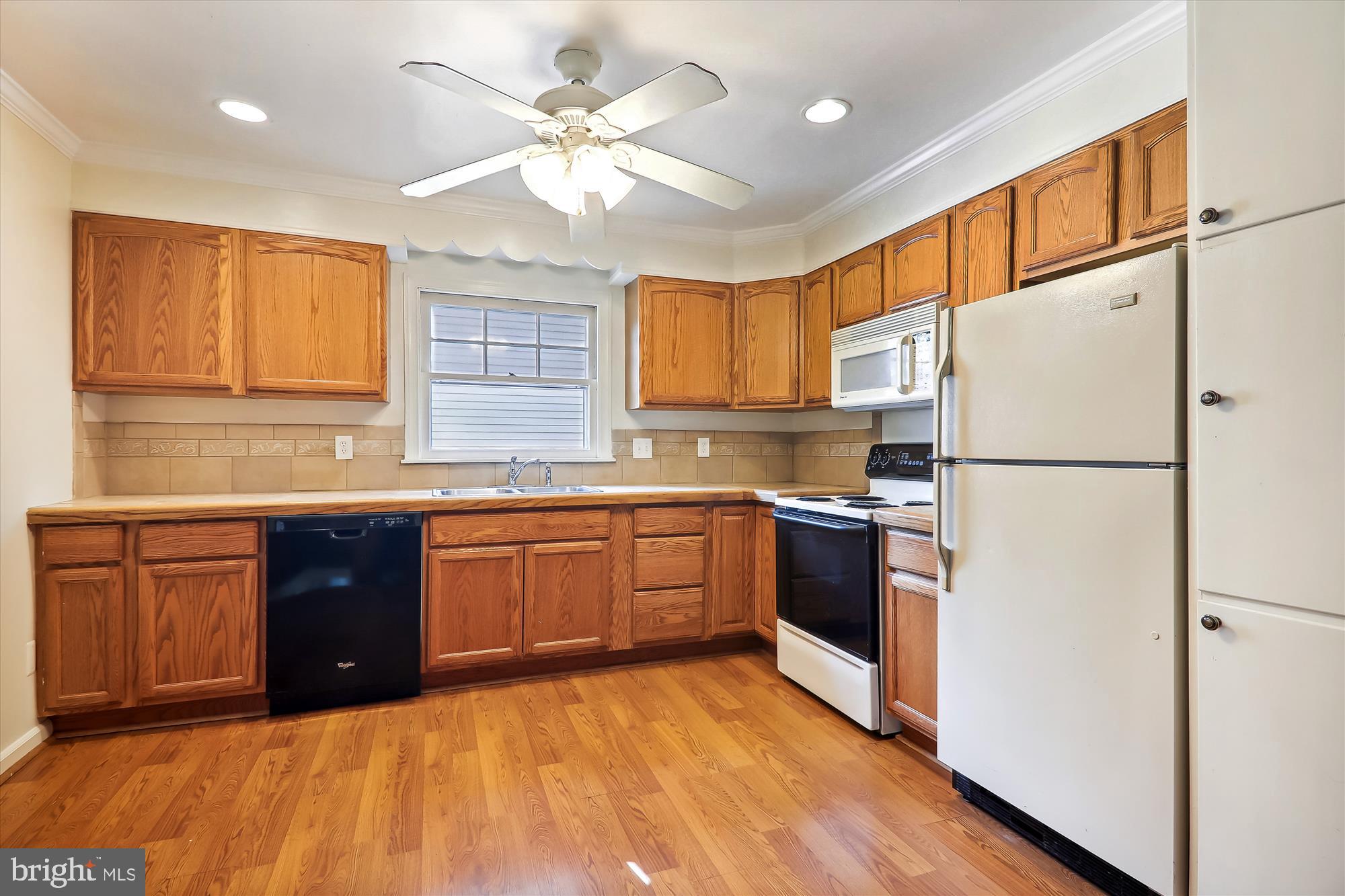 HOMEWOOD - Residential