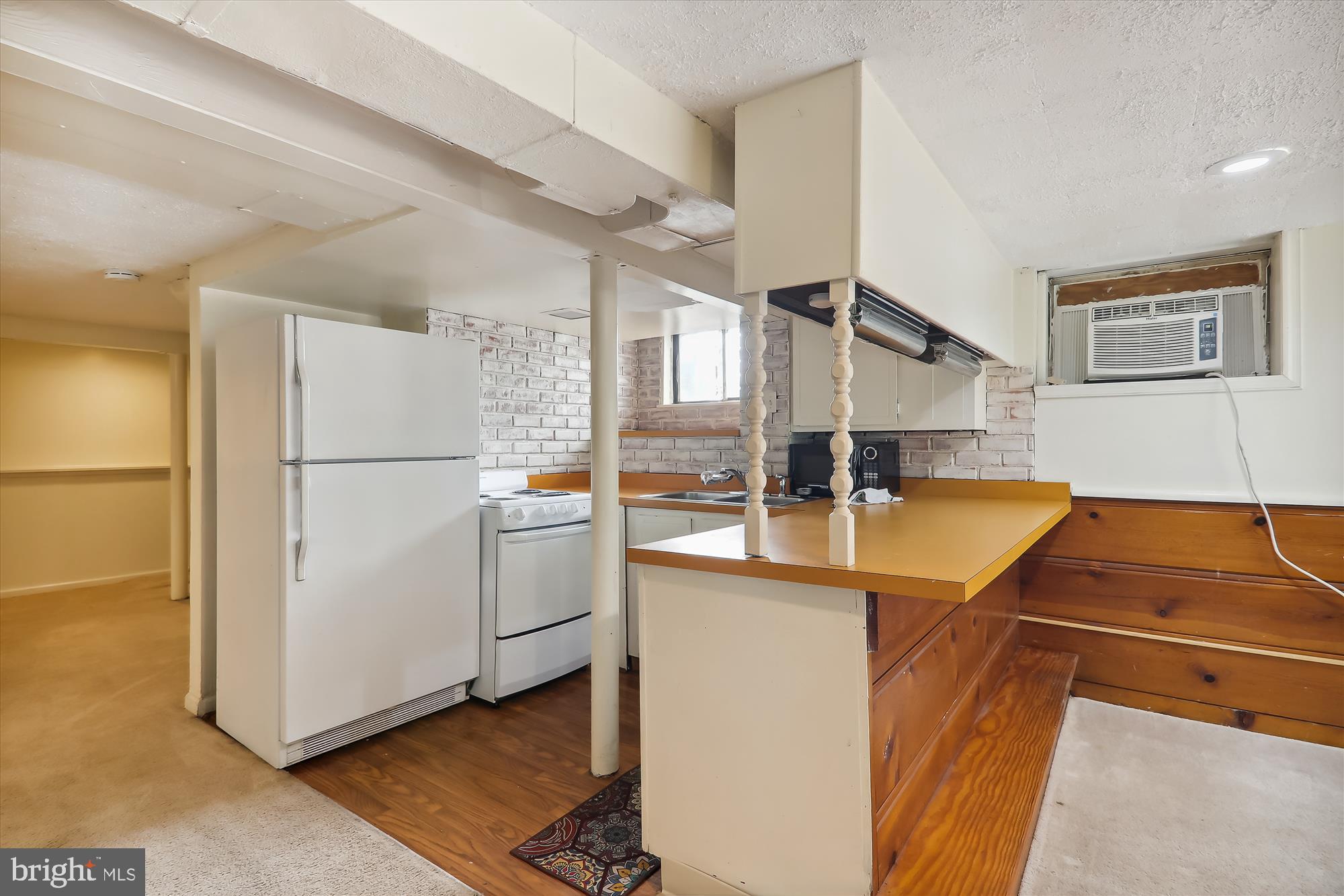 HOMEWOOD - Residential