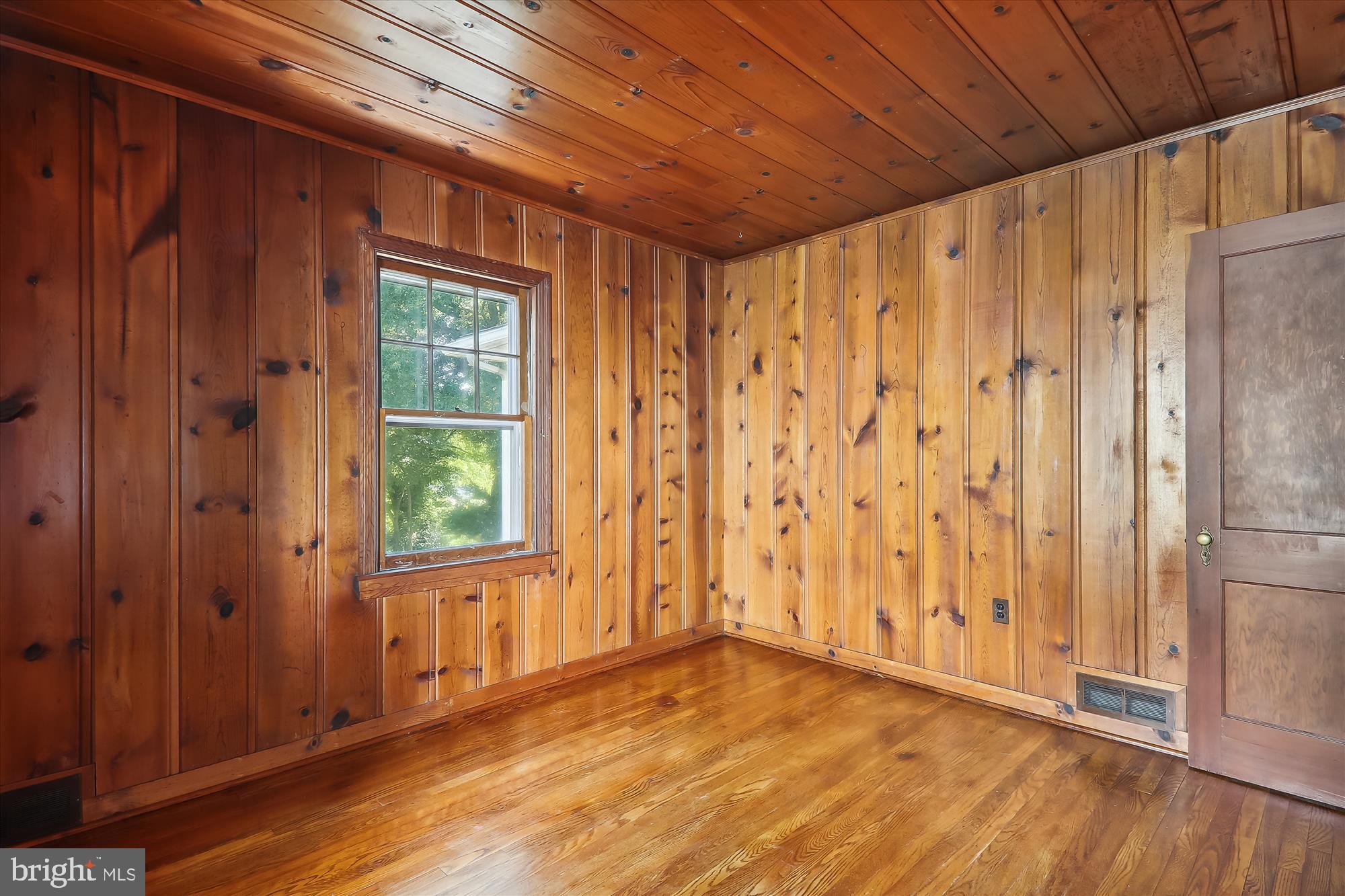 HOMEWOOD - Residential