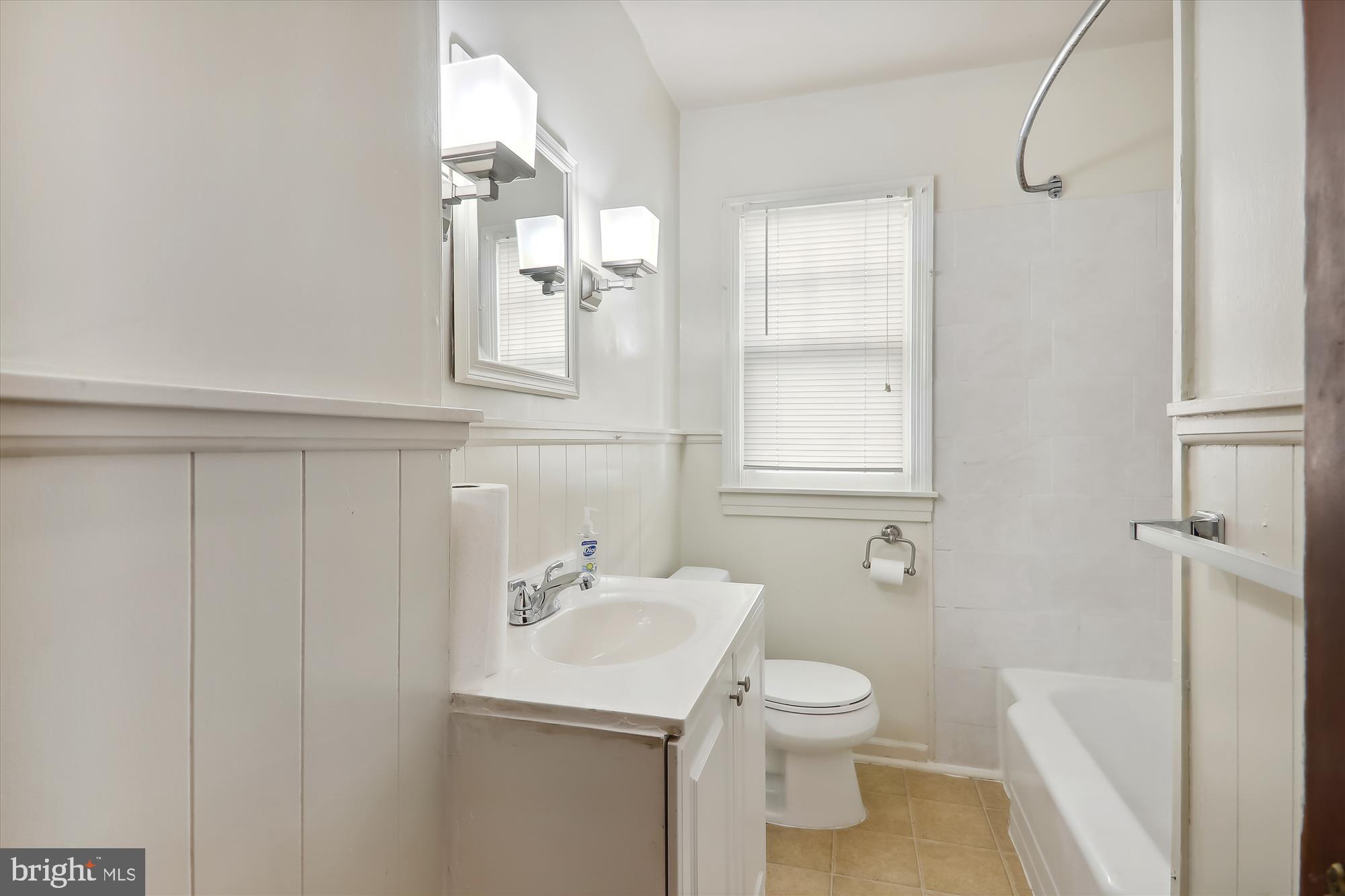 HOMEWOOD - Residential