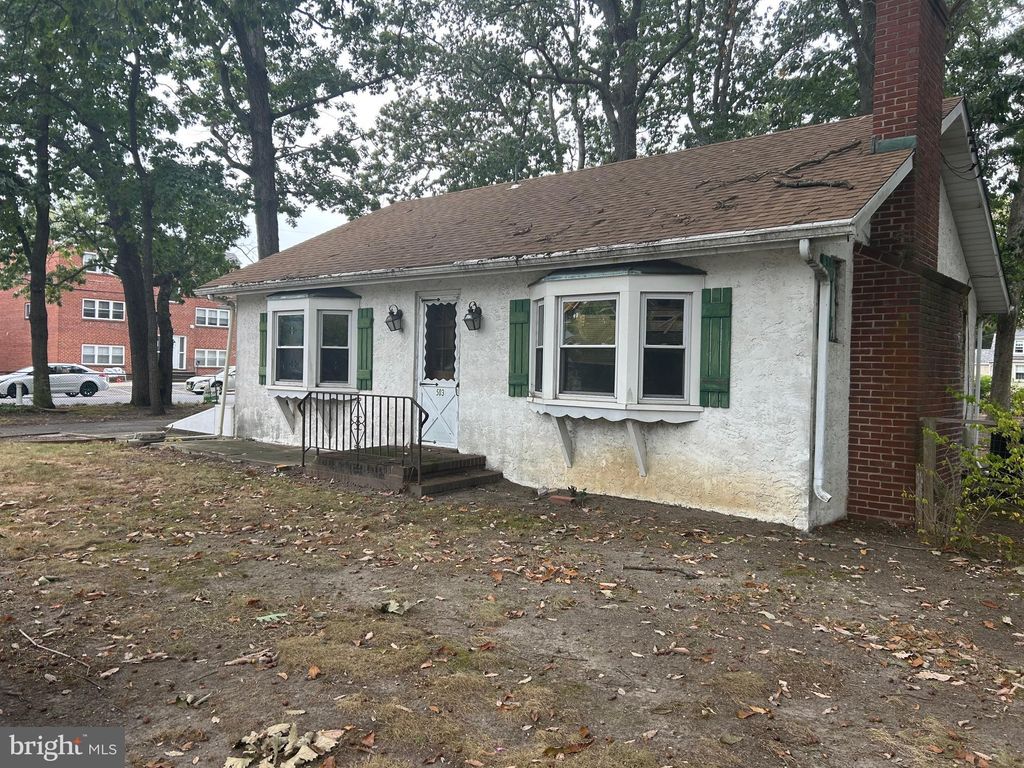 Photo of 503 Sicklerville Road, WILLIAMSTOWN, NJ 08094 (MLS # NJGL2064542)