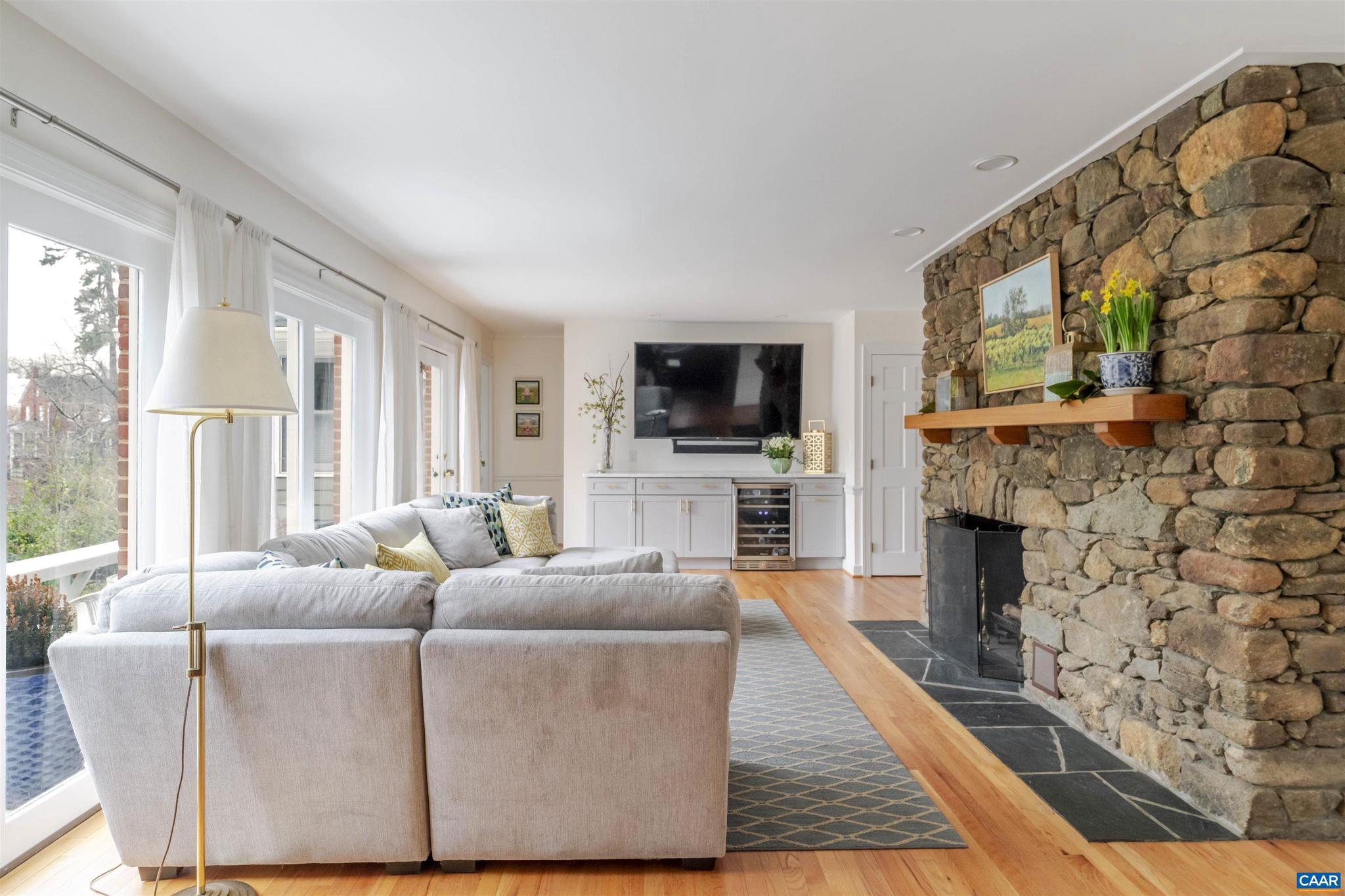 MERRYDEN - Residential