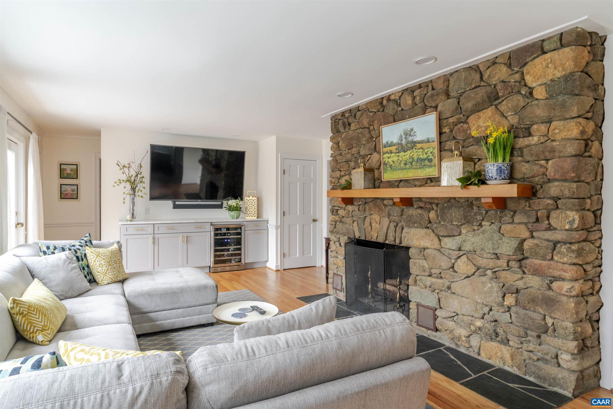 MERRYDEN - Residential