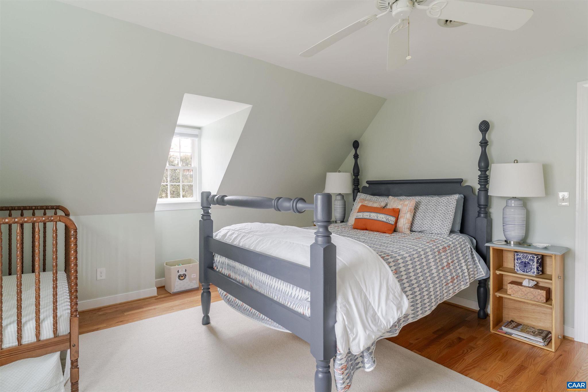 MERRYDEN - Residential