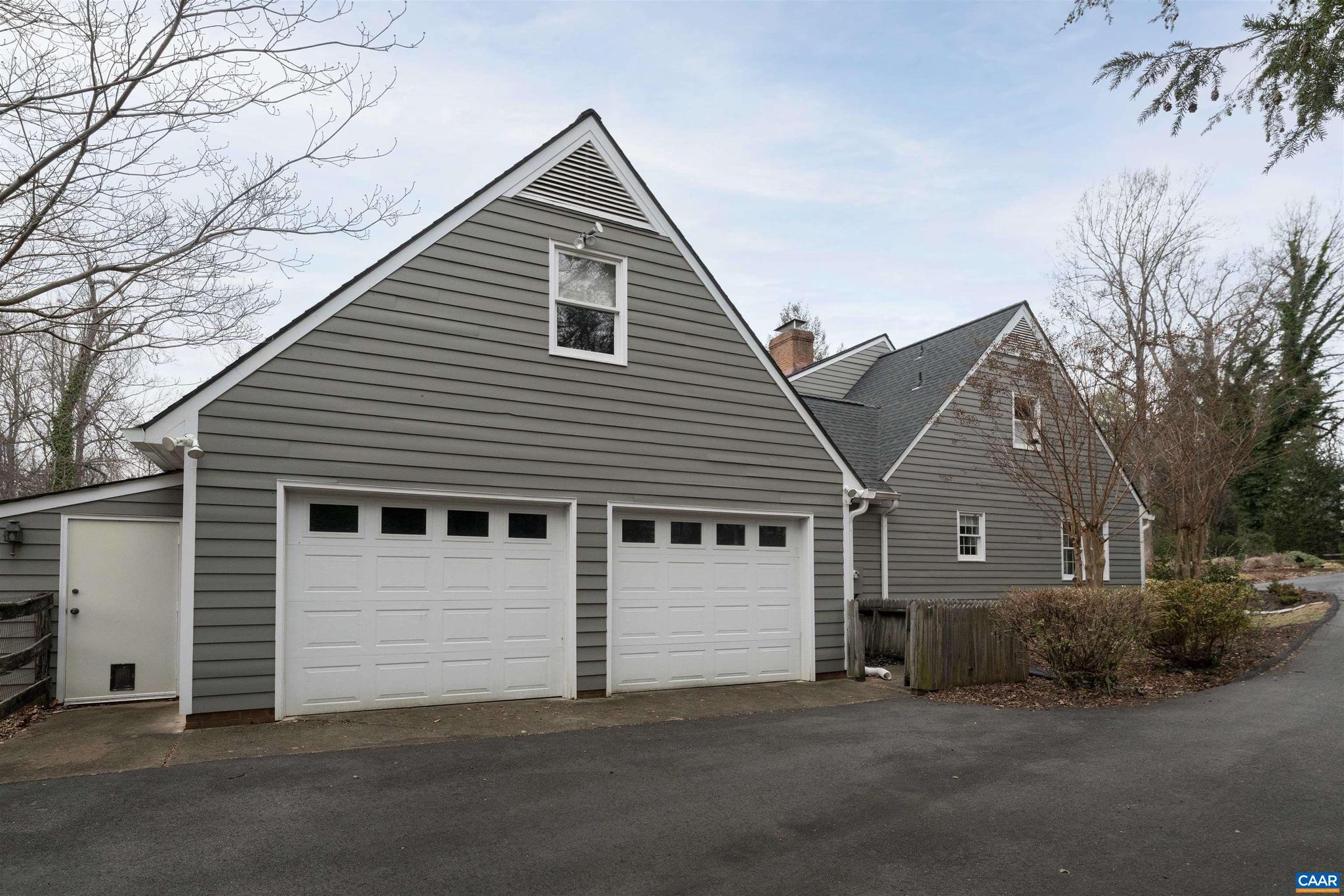 MERRYDEN - Residential