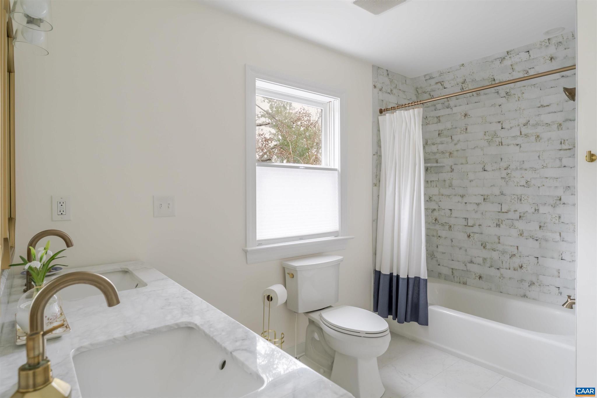 MERRYDEN - Residential