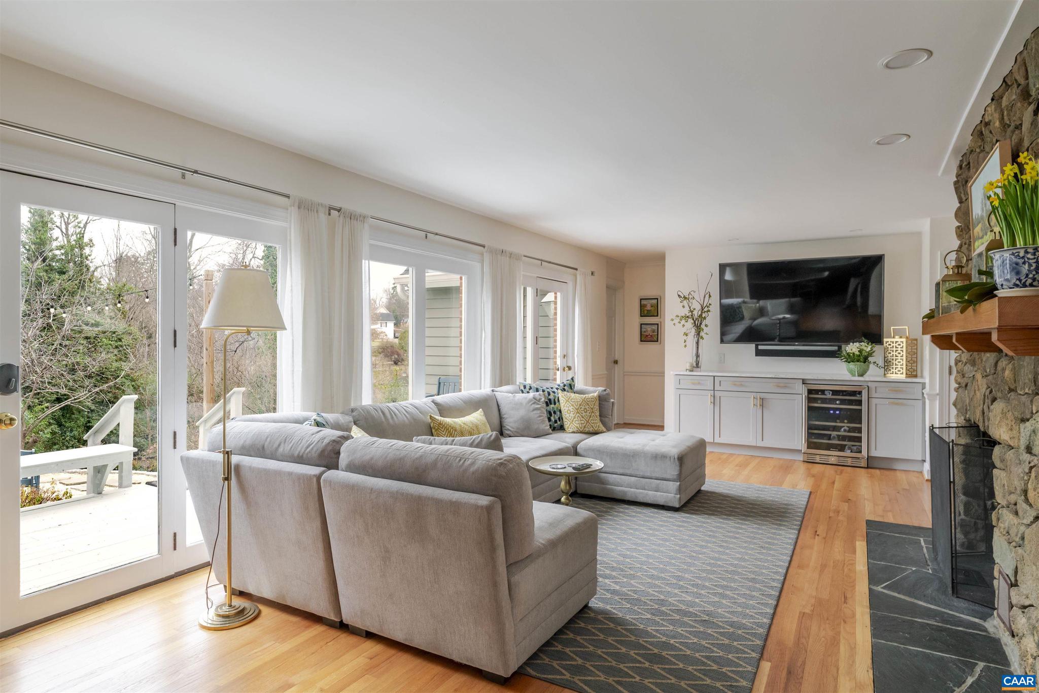 MERRYDEN - Residential